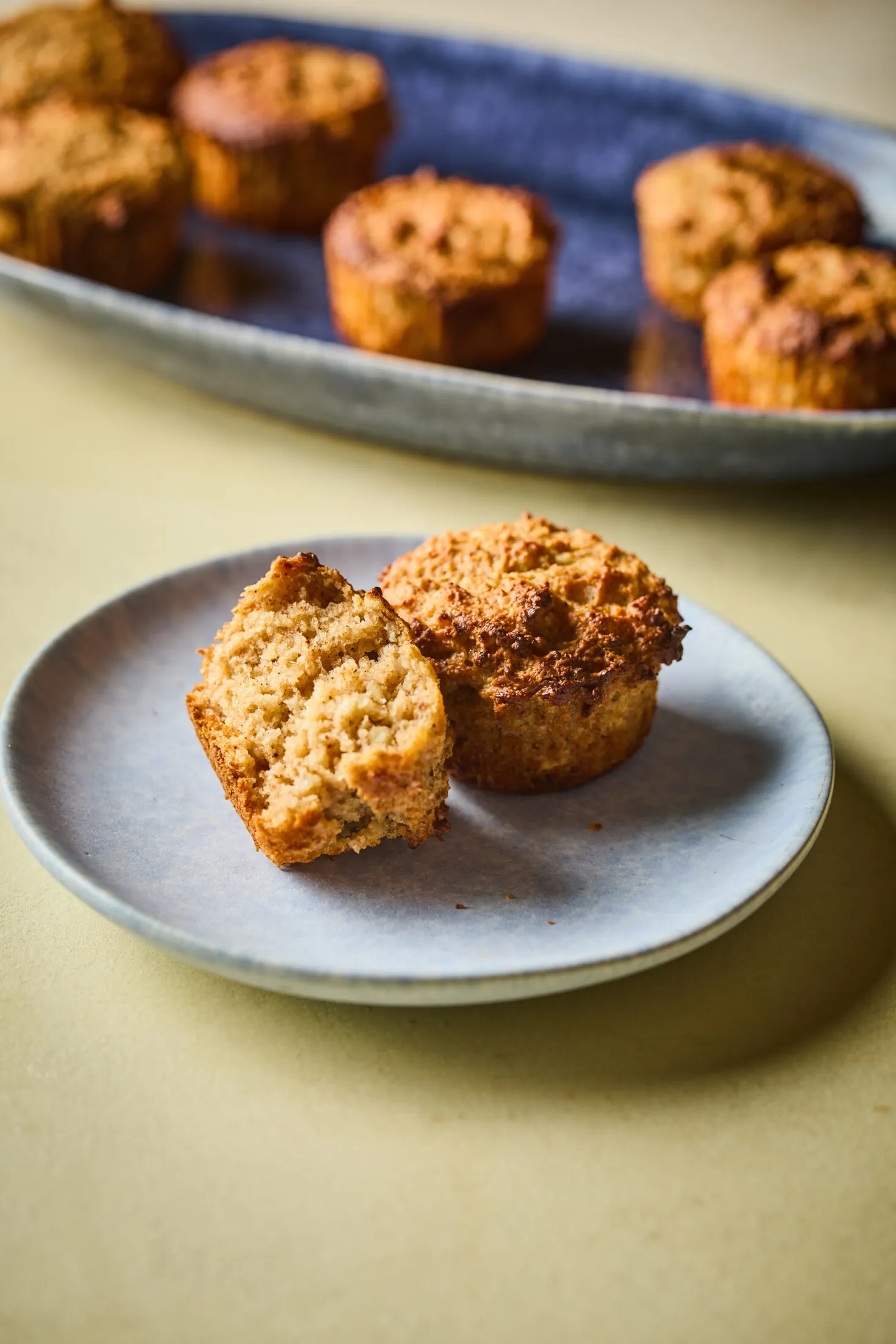 15 perces túrós muffin tányéron