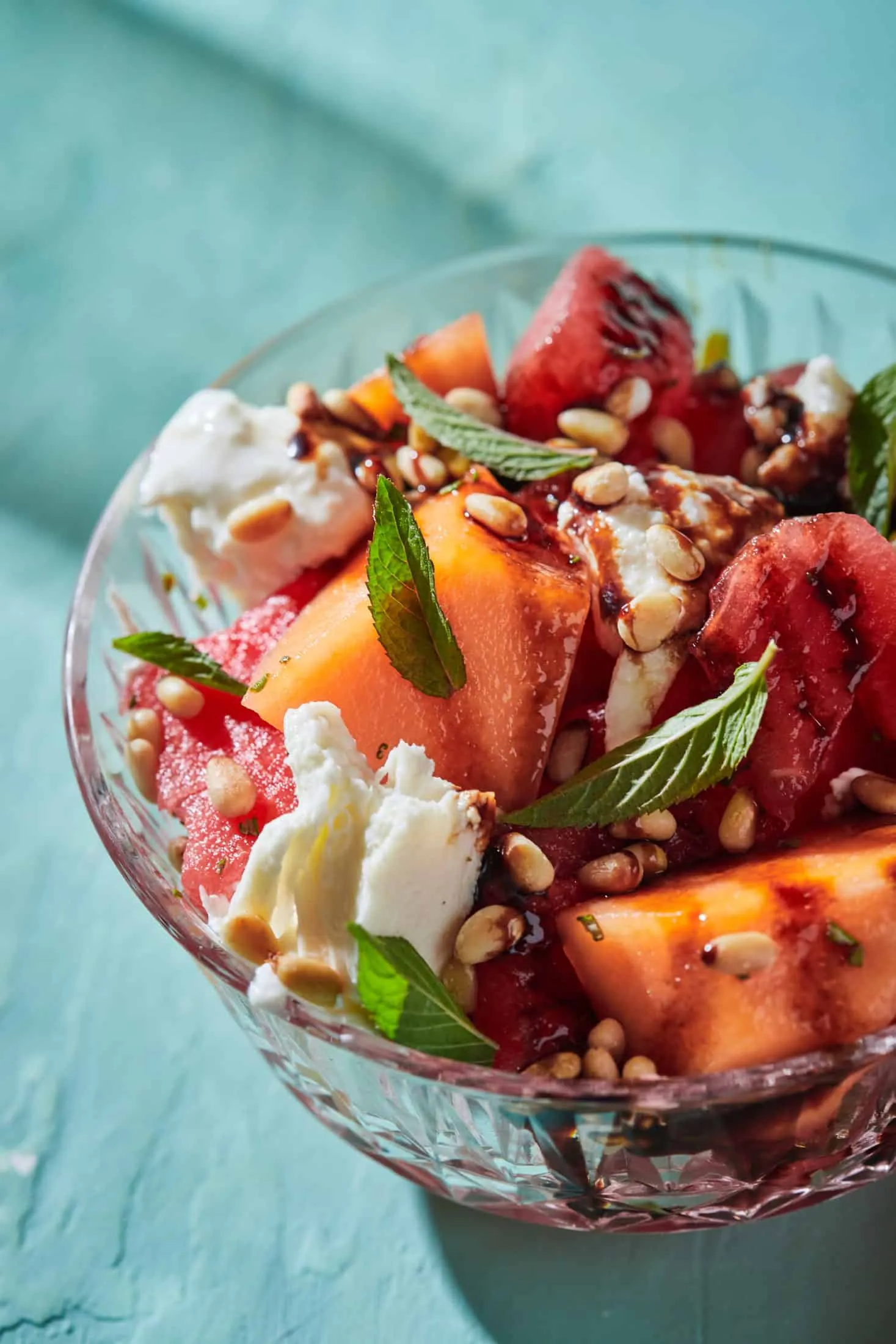 mozzarella-dinnyesalata