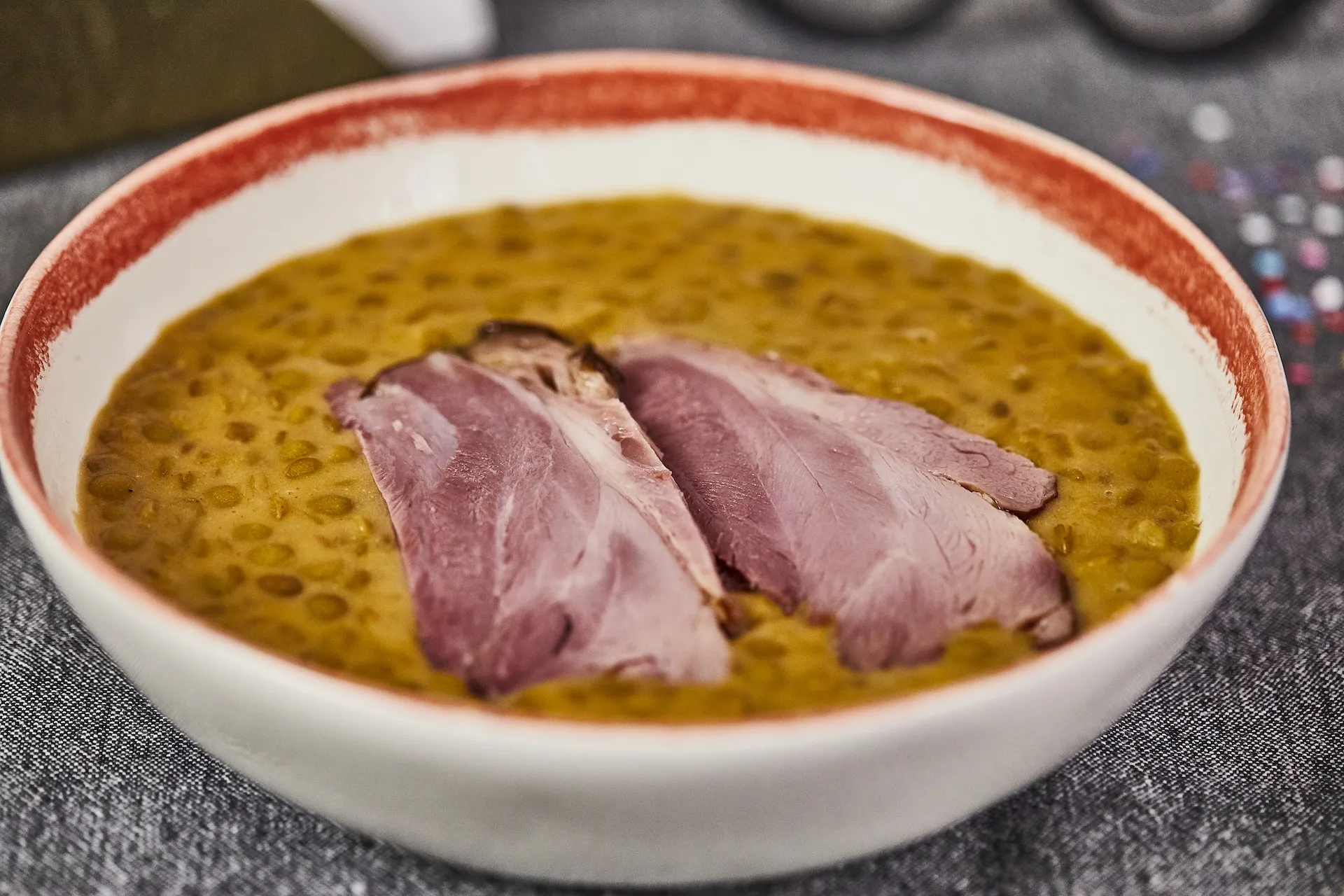 újévi lencsefőzelék recept, lencsefözelék, lencse street kitchen