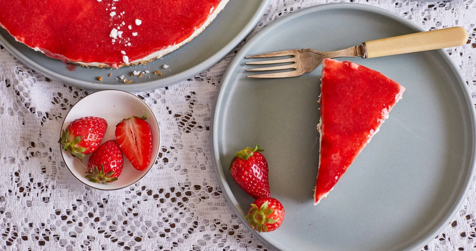 A legkirályabb epres sajttorta - sütés nélkül!