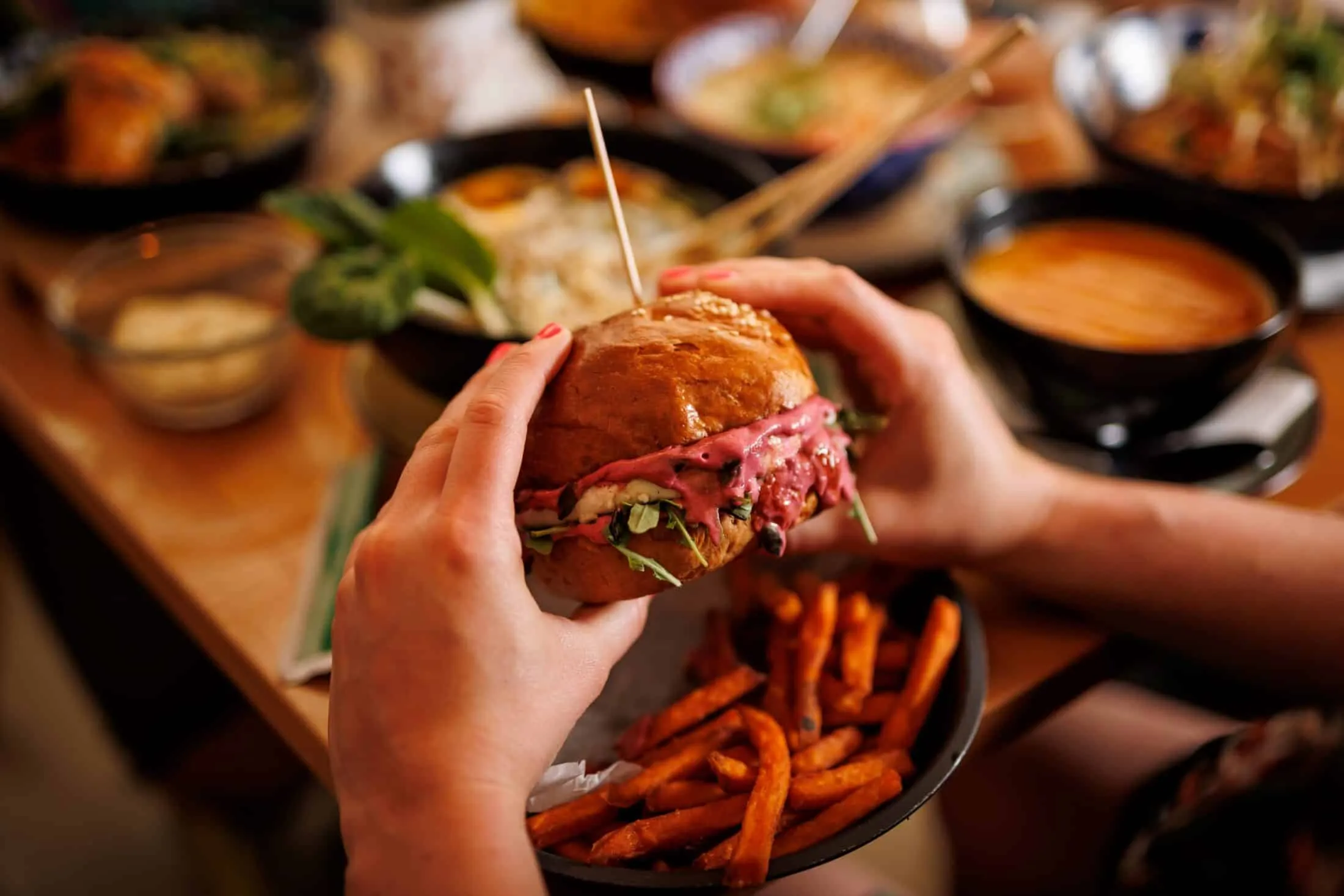 a-leves-es-borsod-burger (6)