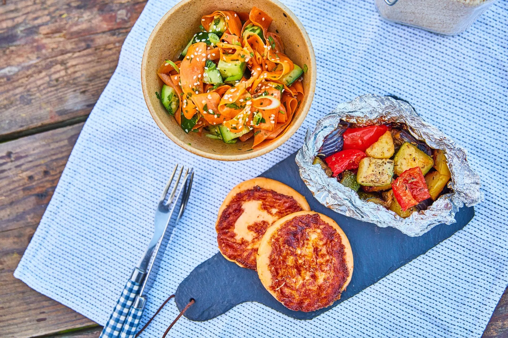 Grillezett mozzarella sült zöldségekkel