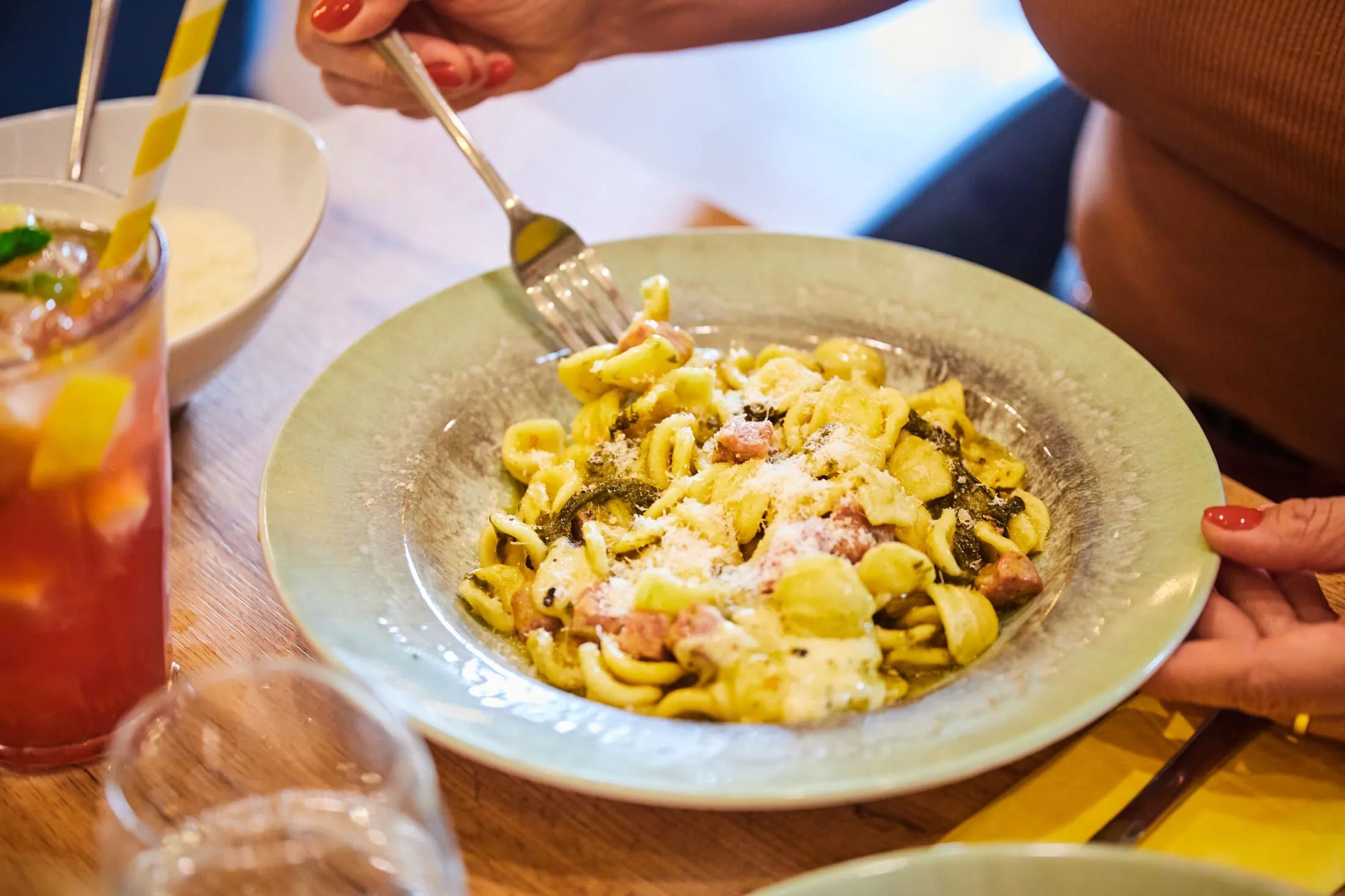 Olaszkolbászos, orecchiette