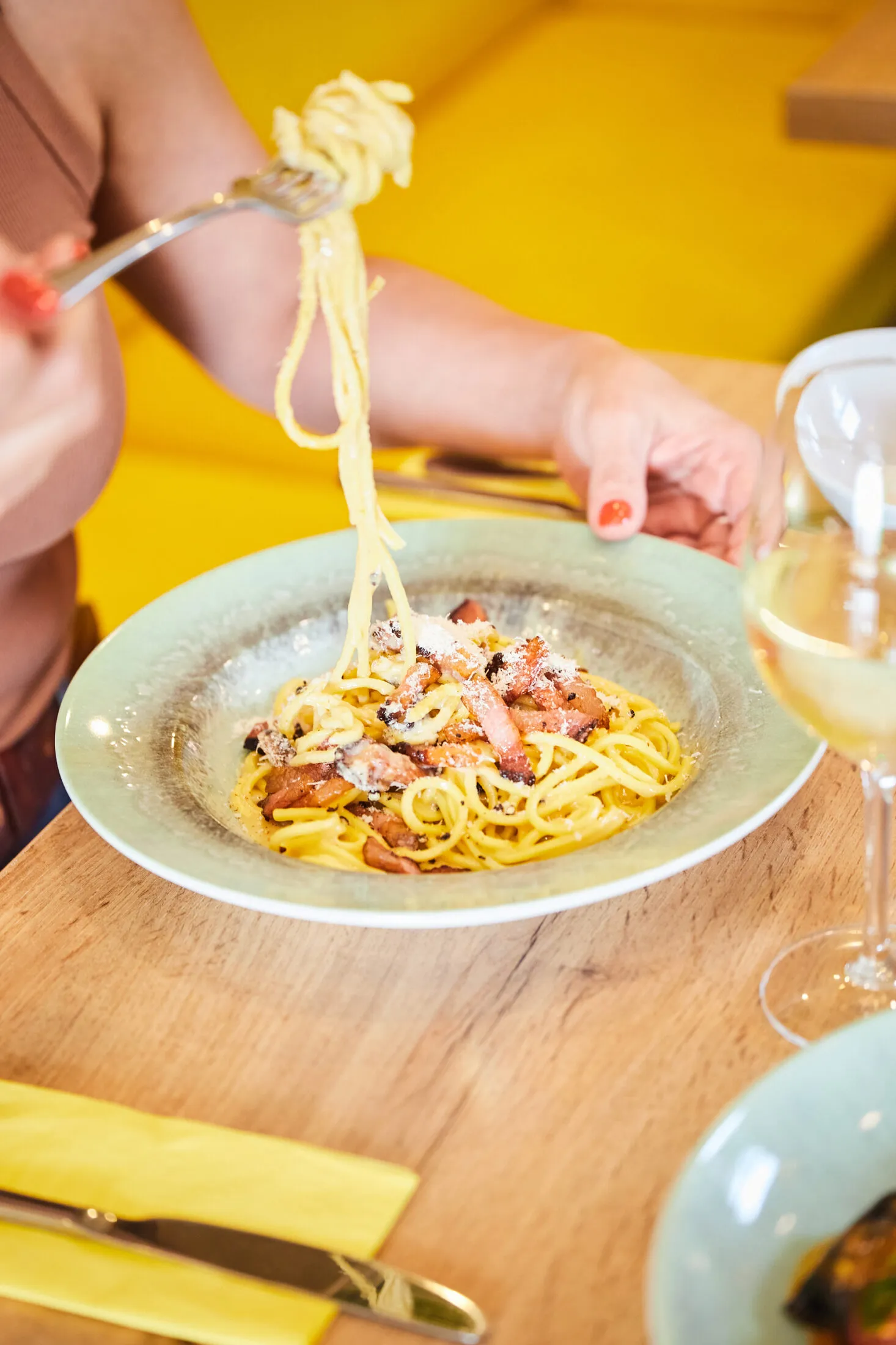 pasta es basta carbonara