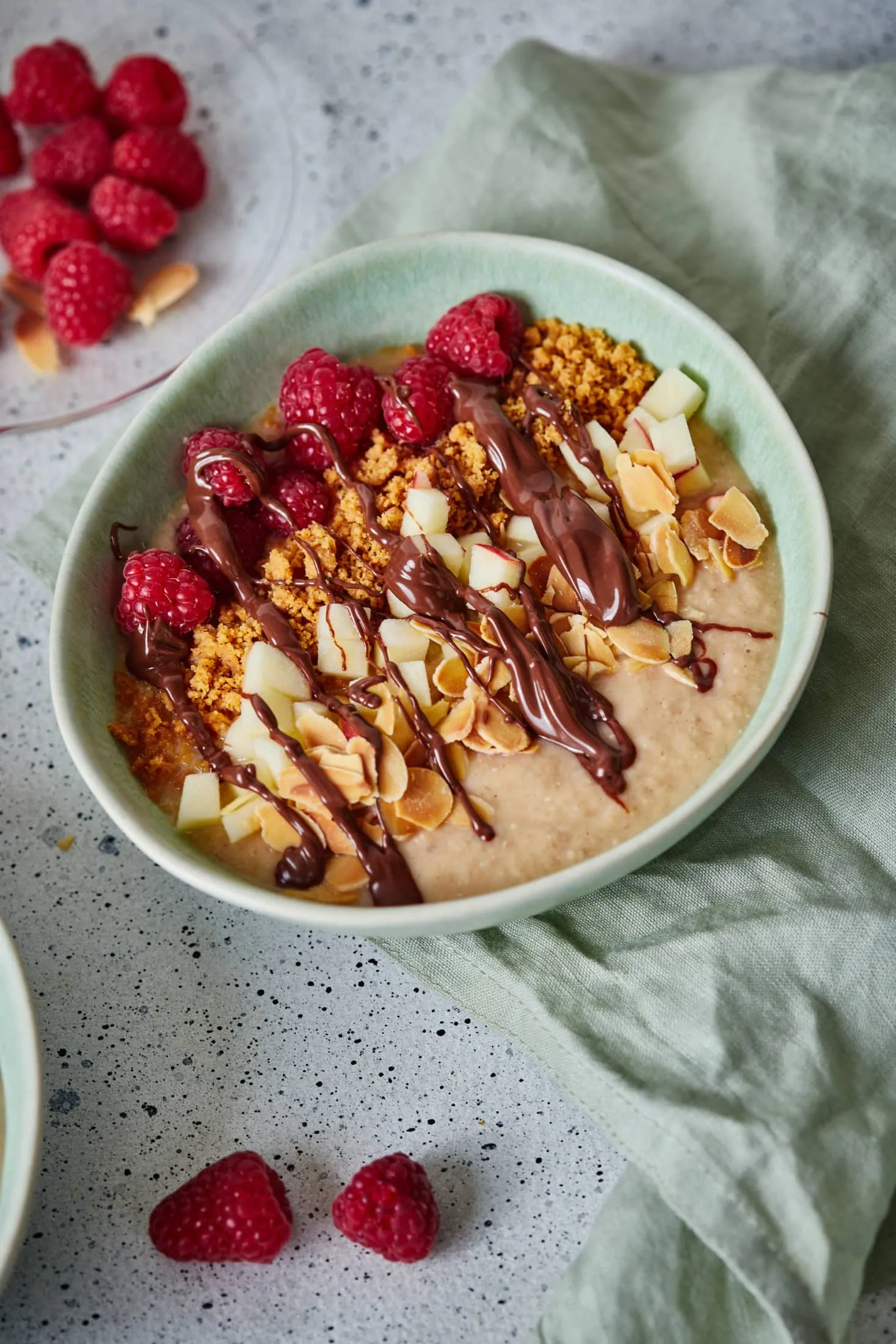 almas-pite-smoothie-bowl-nutellaval