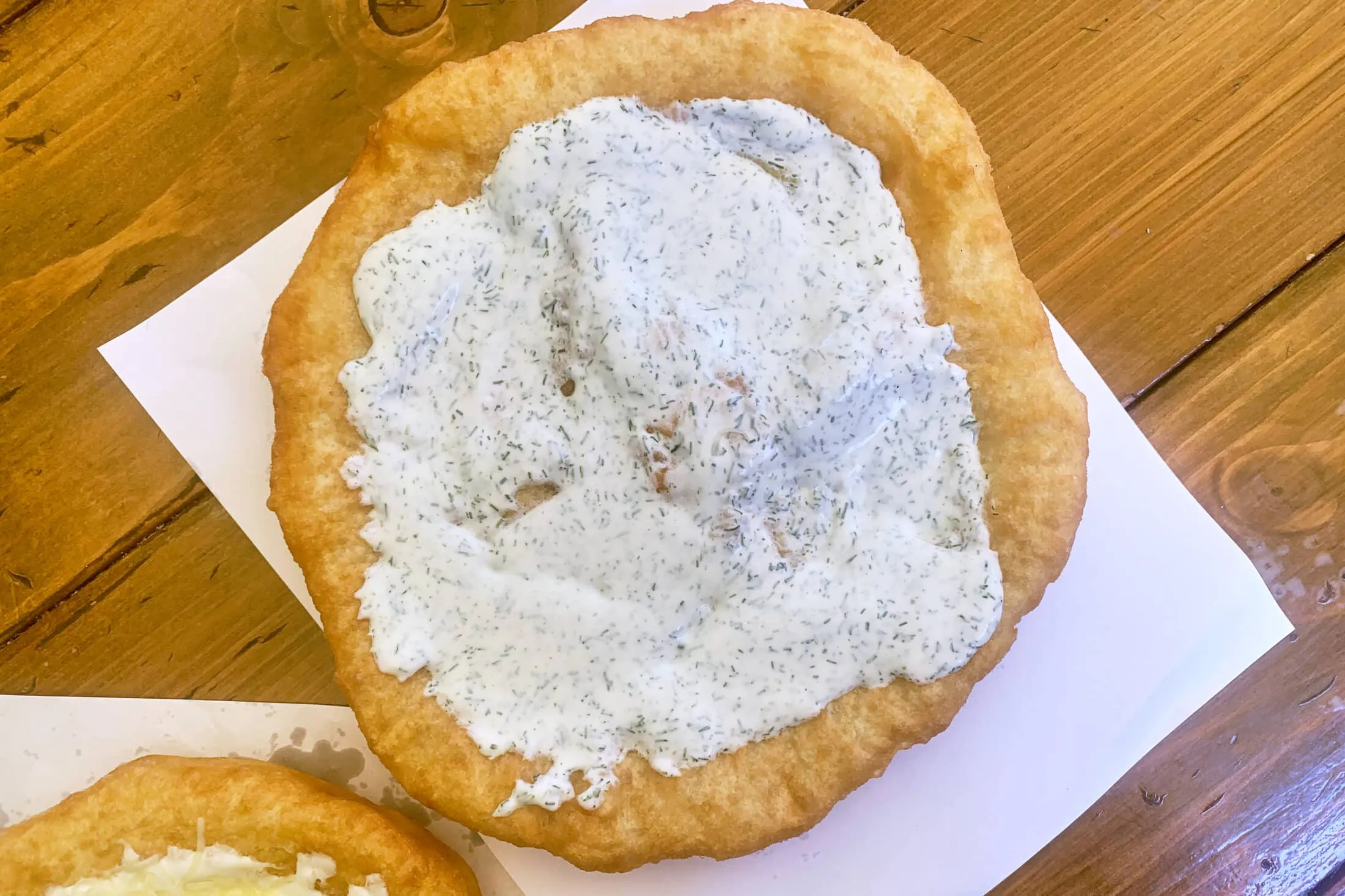 balatoni-langos-balatonkenese-domolki-langos (1)