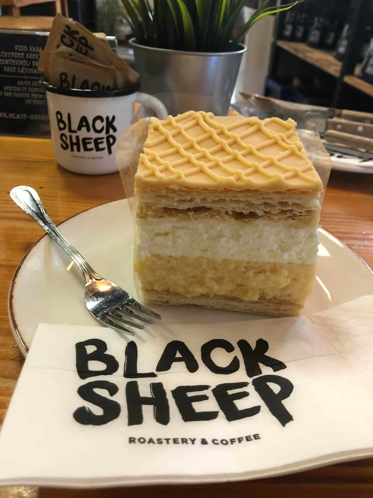 black-sheep-debreceni-kavezo
