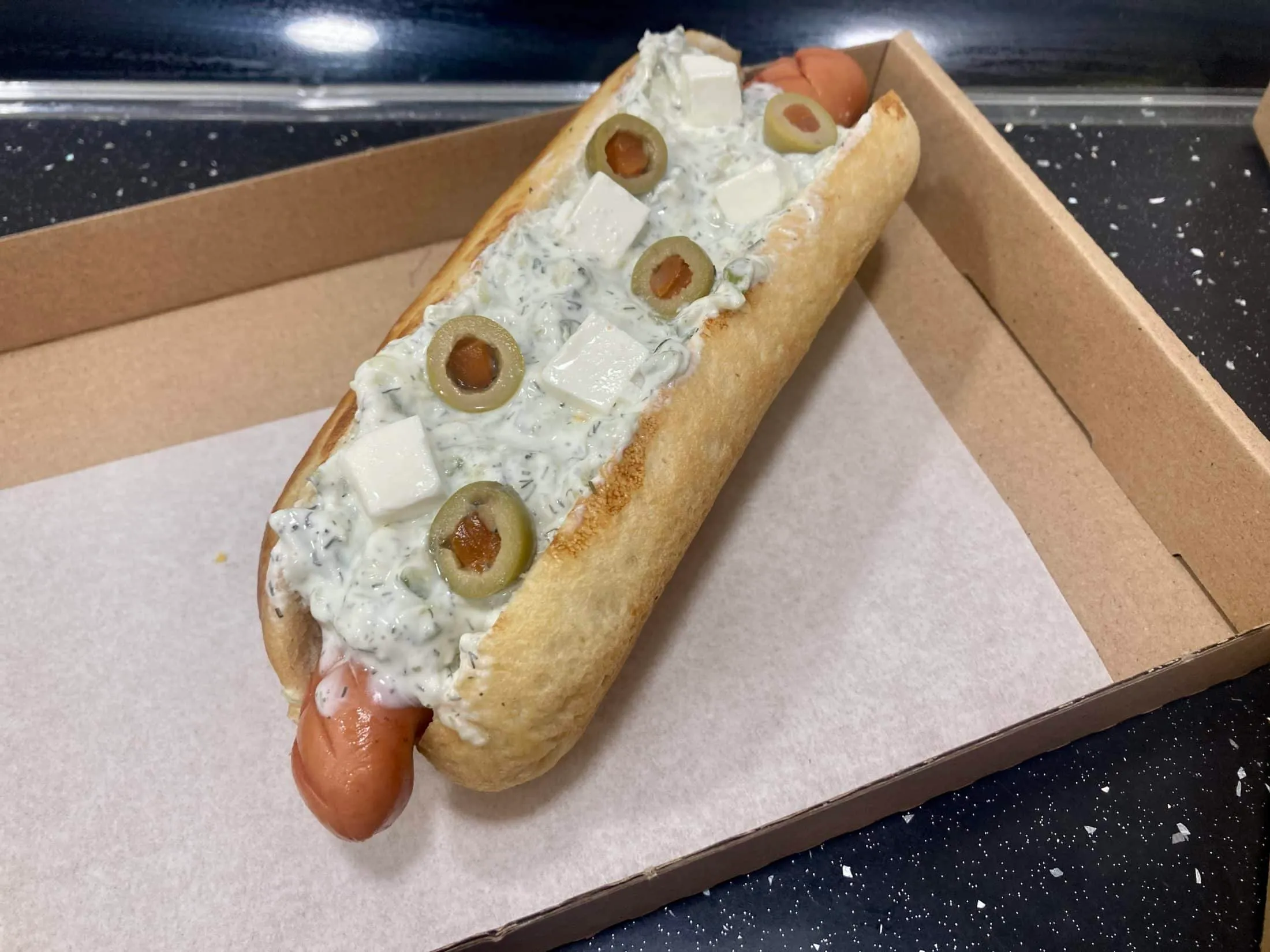blue-monkey-hot-dog (1)
