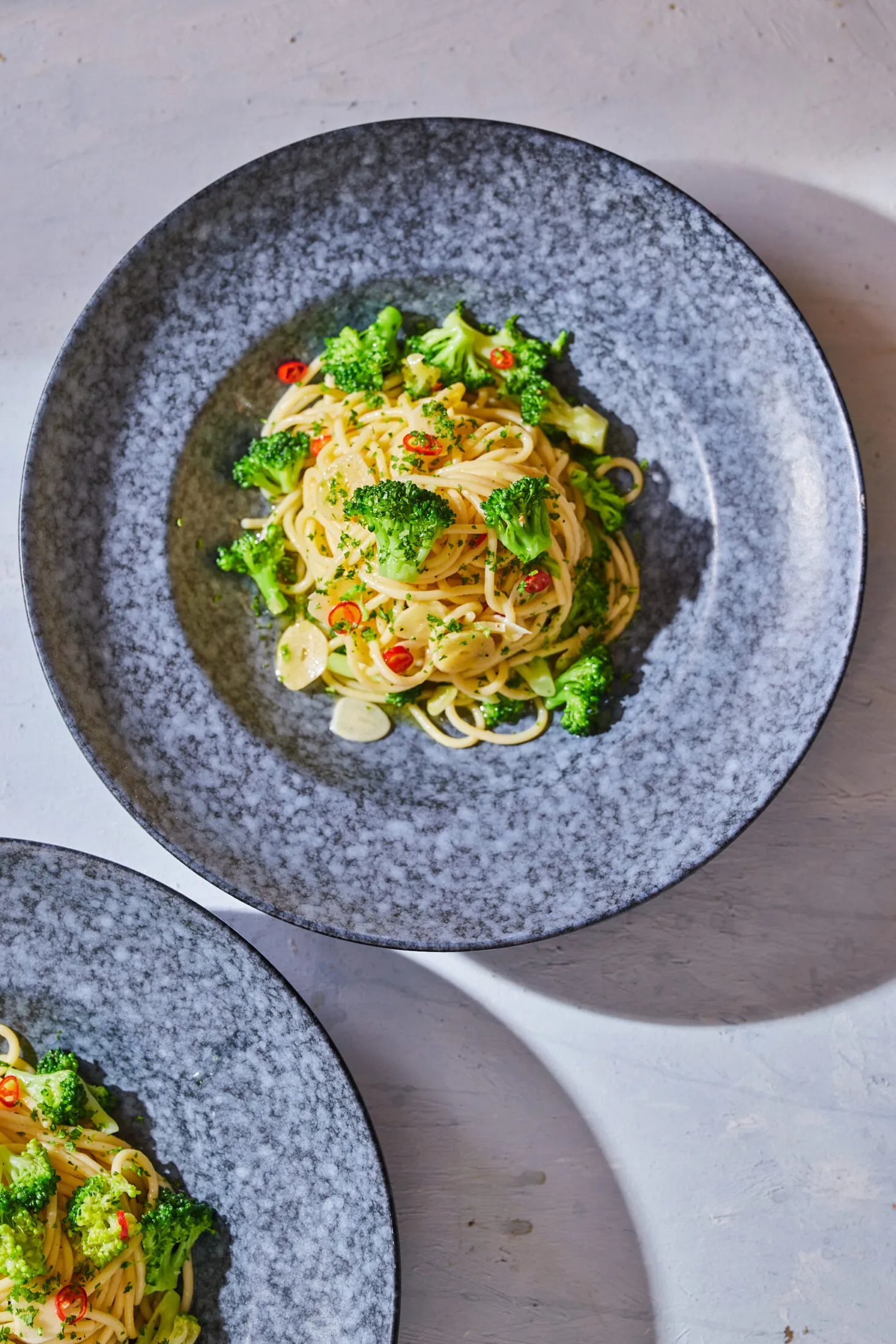 brokkolis-aglio-e-olio-spagetti-2