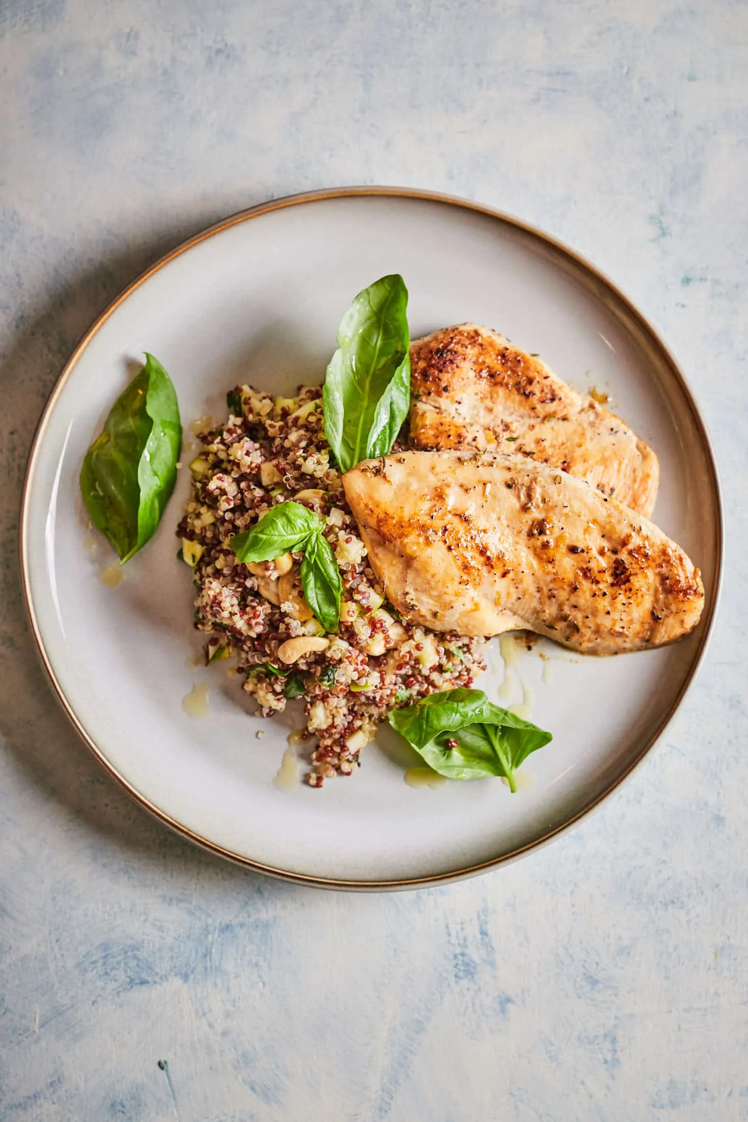 citromos-kakukkfuves-csirkemell-zoldalmas-quinoa-salataval