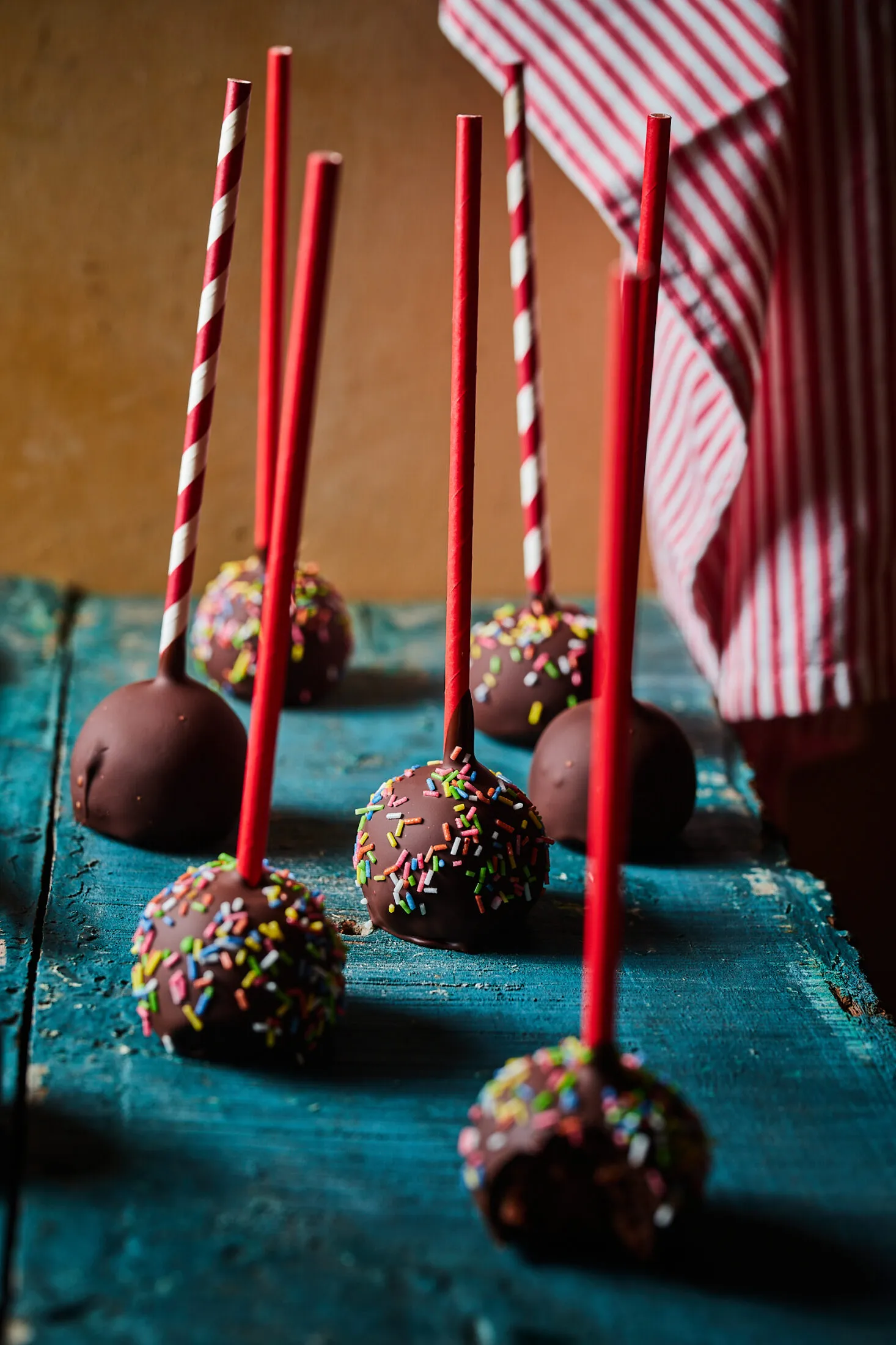 csokis-meggyes-cake-pop (2)