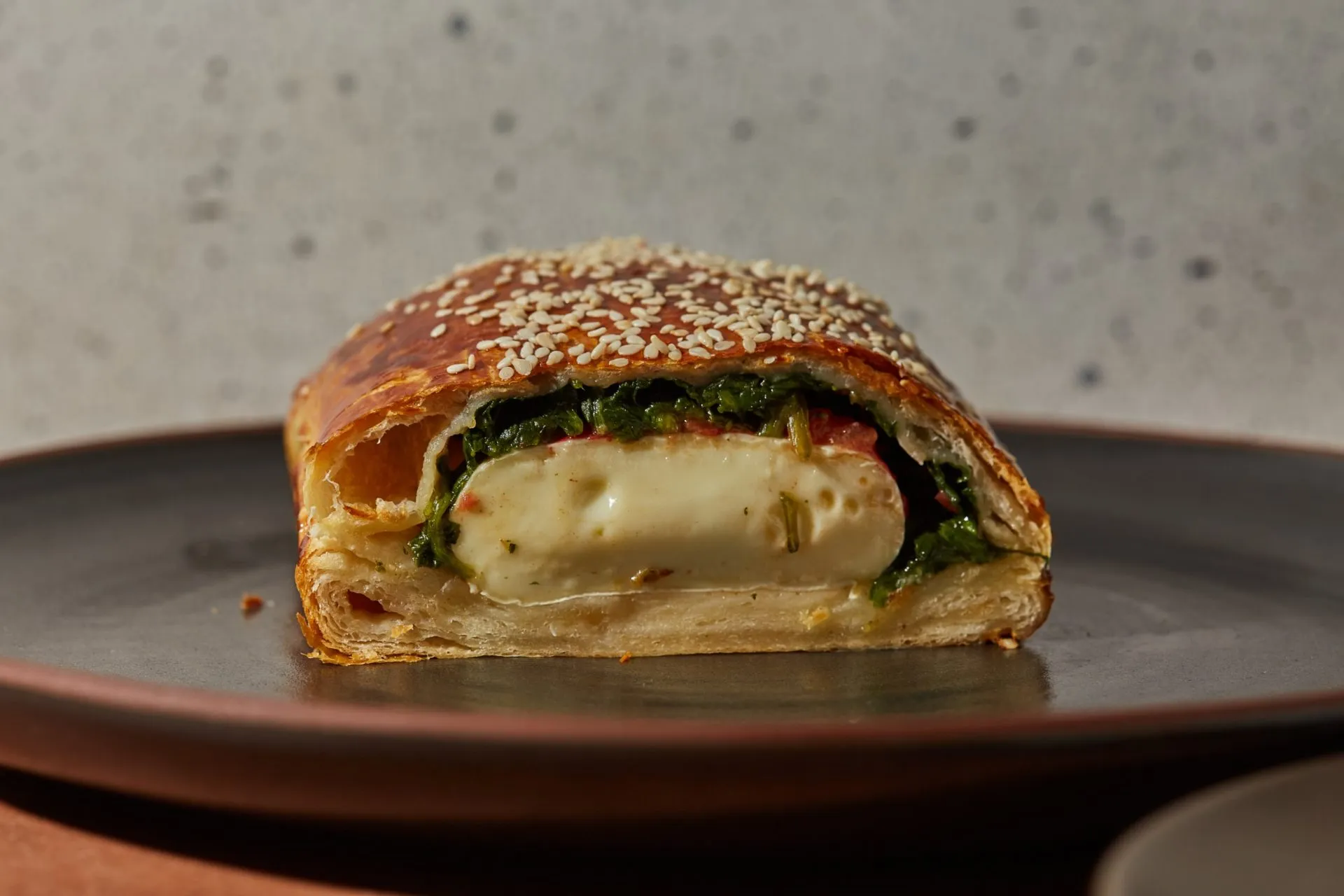 Roli-féle camembert Wellington