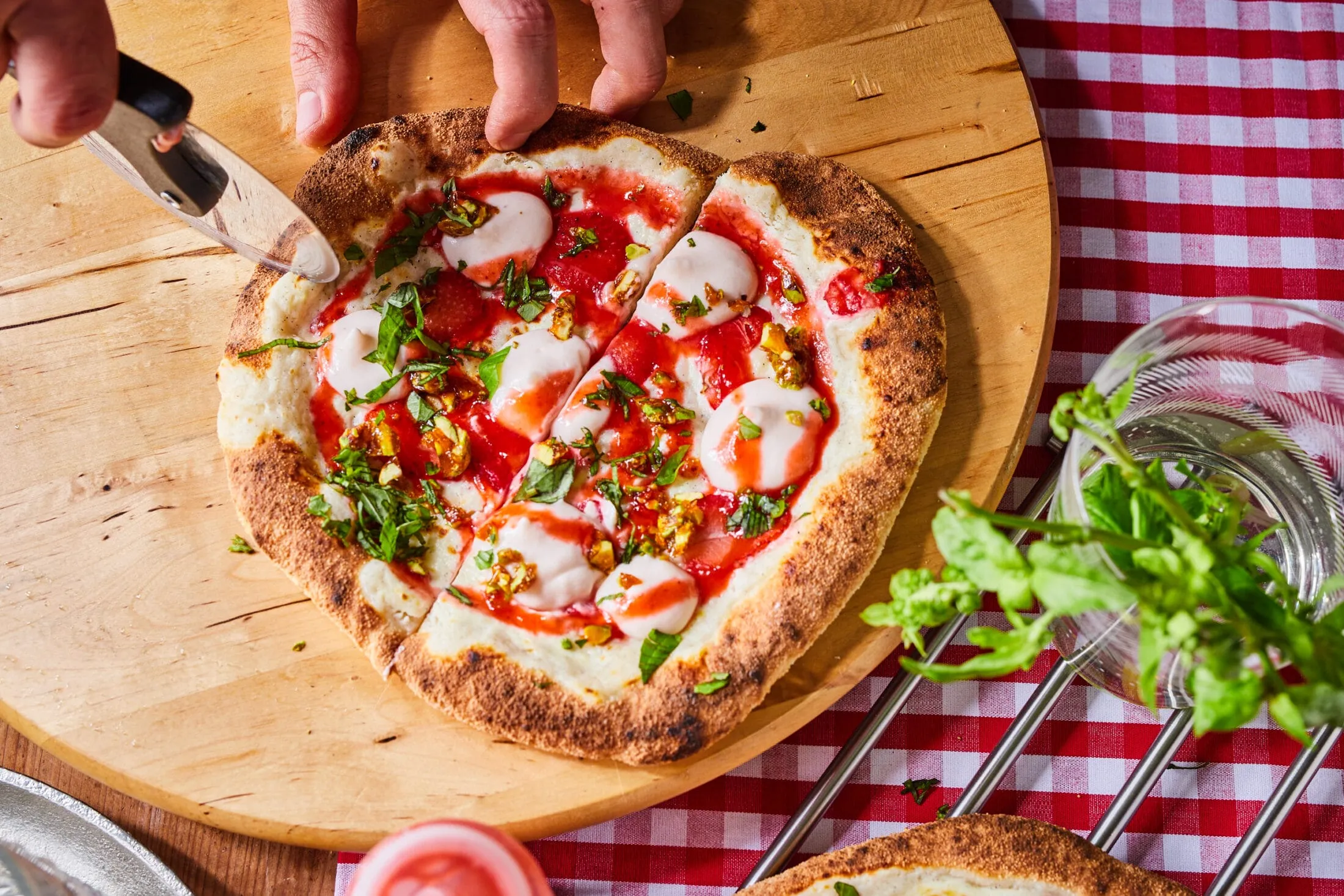 epres-bazsalikomos-pizza