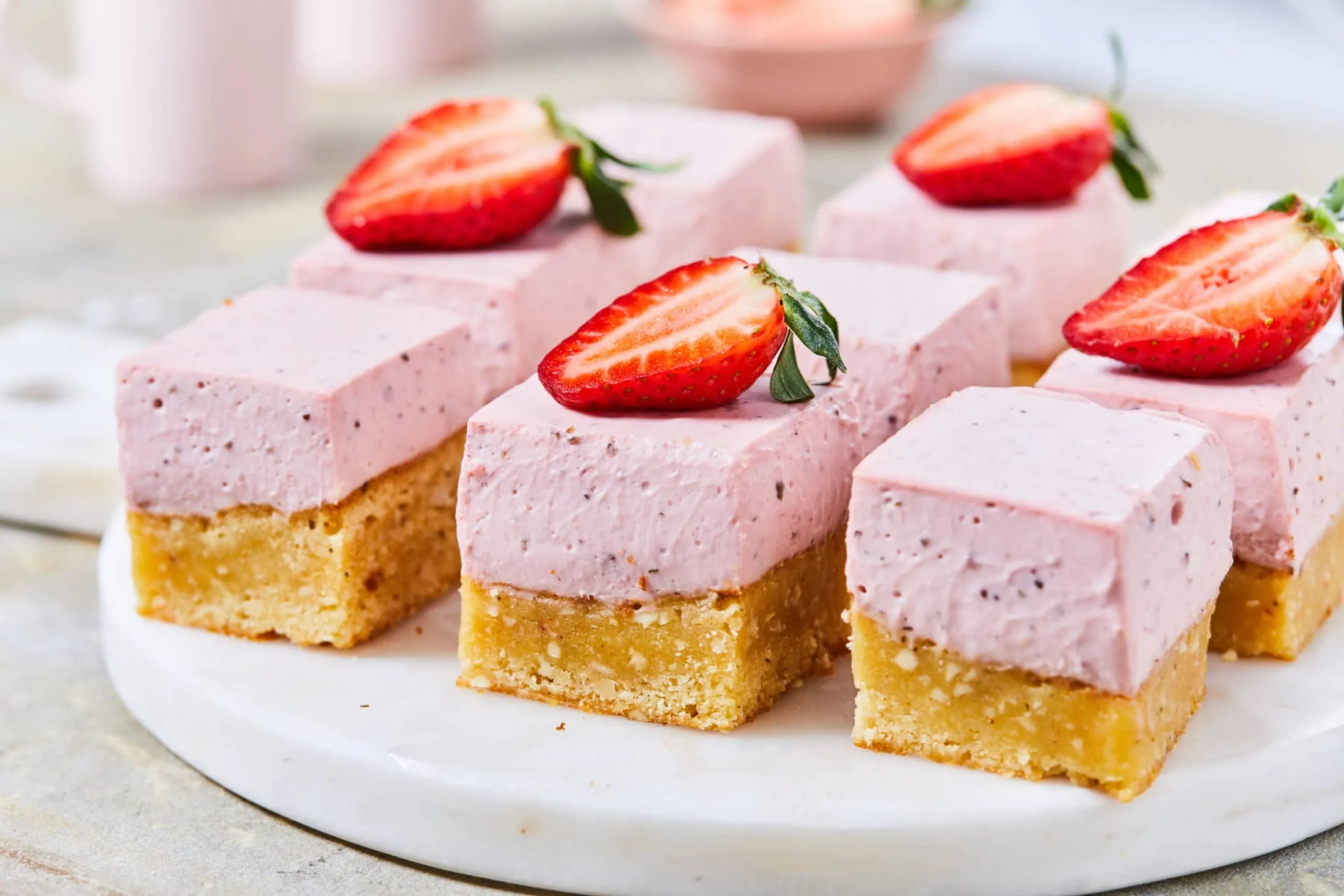 epres-bazsalikomos sajttorta blondie