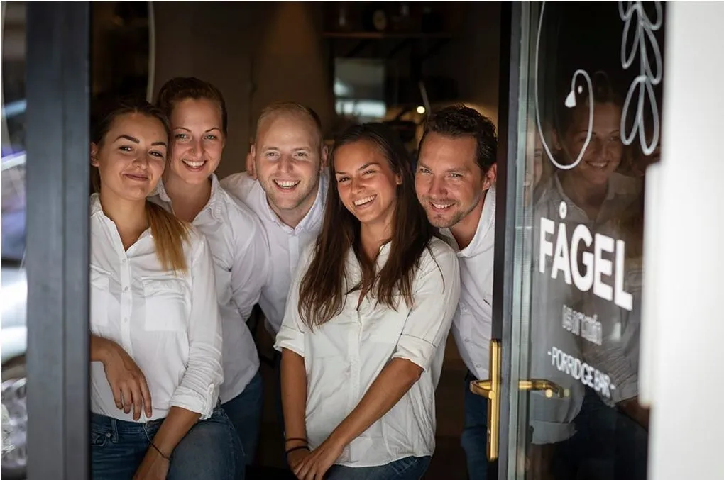 Fagel csapat