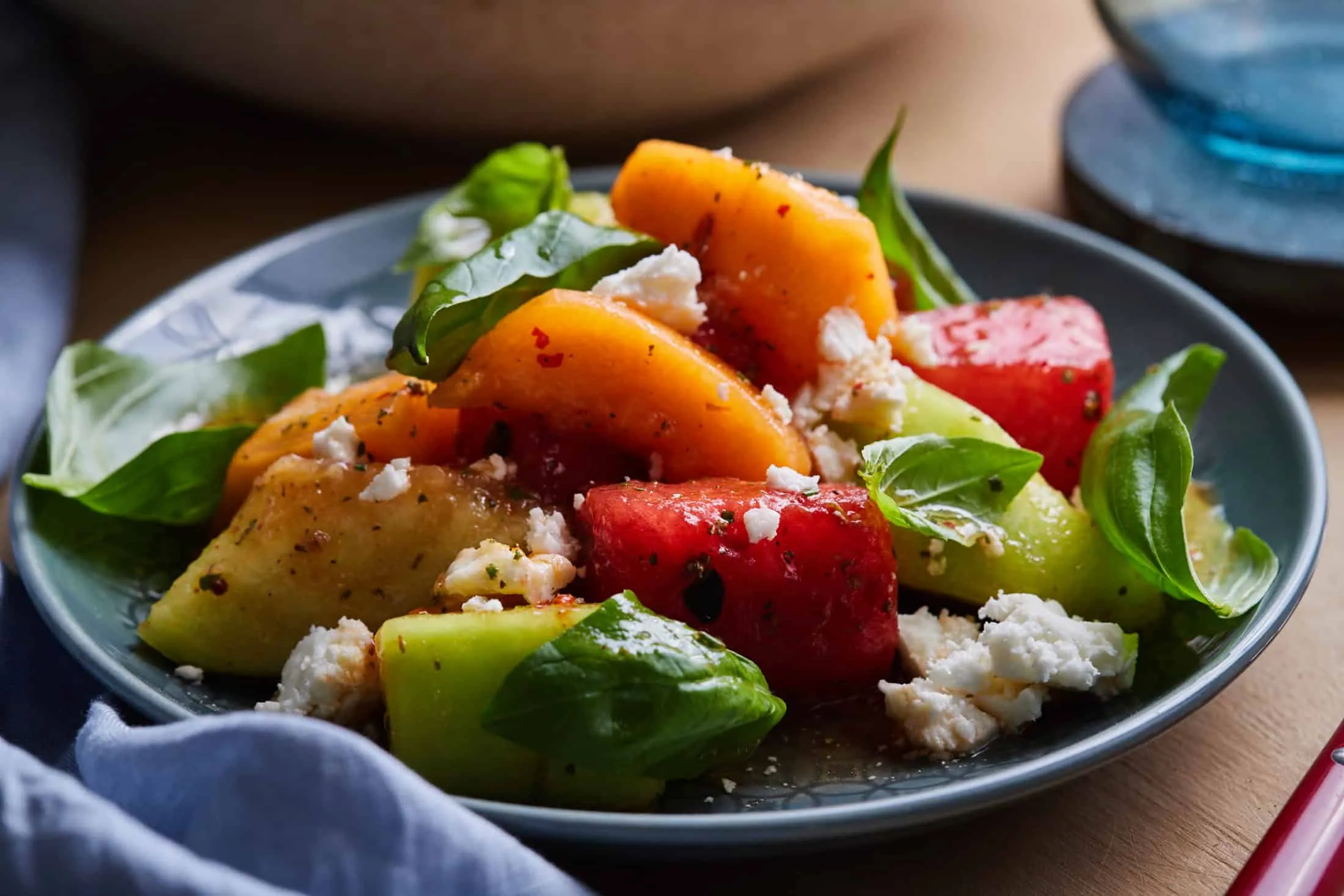 feta-sajtos-zoldfuszeres-dinnyesalata