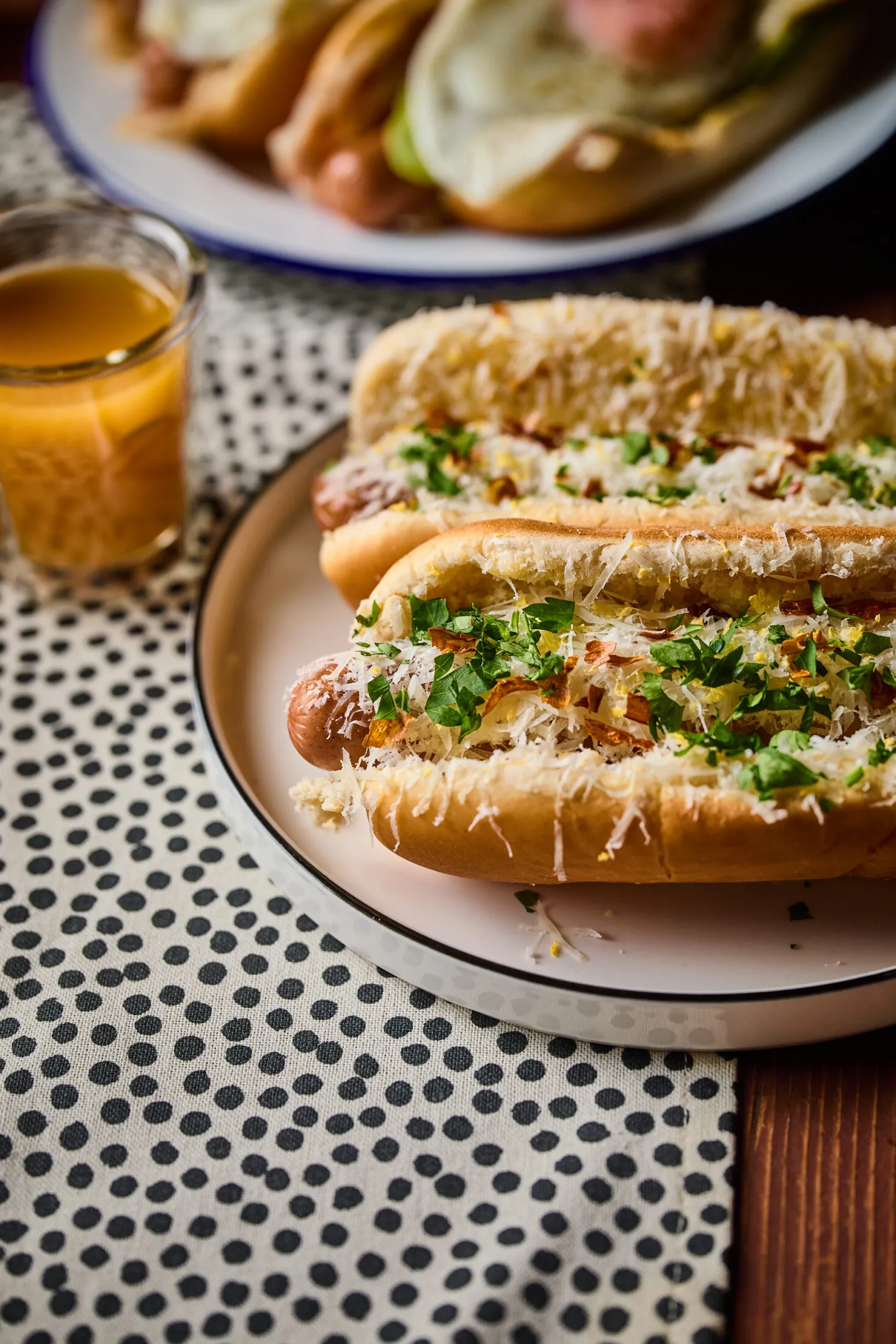 fokhagymas-parmezanos-hot-dog-2-scaled