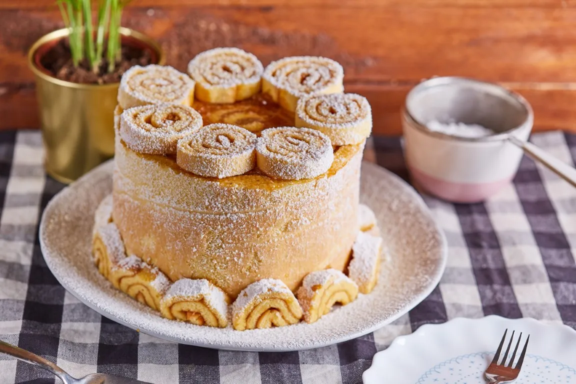 piskotatekercs torta