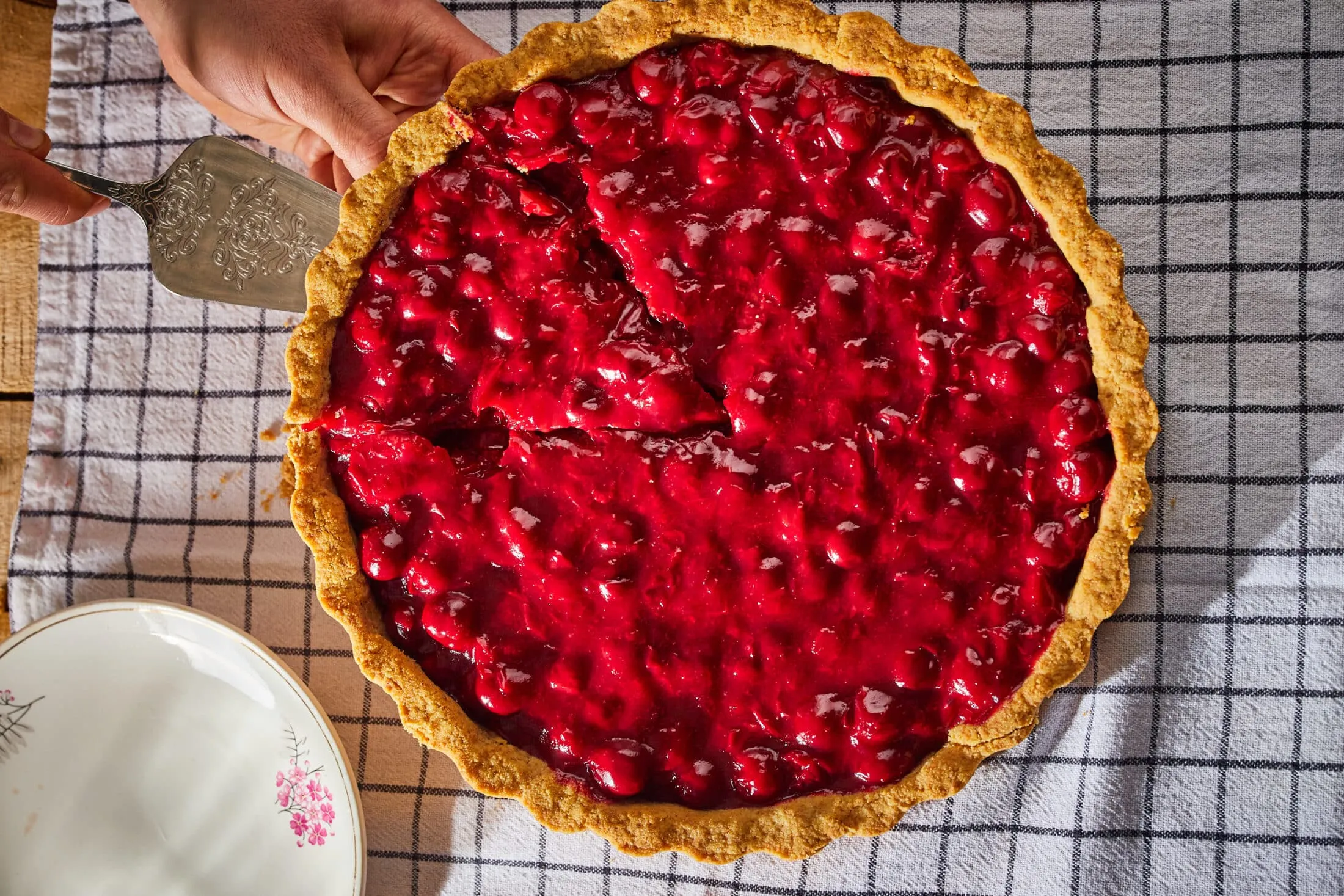 glutenmentes-meggyes-pite