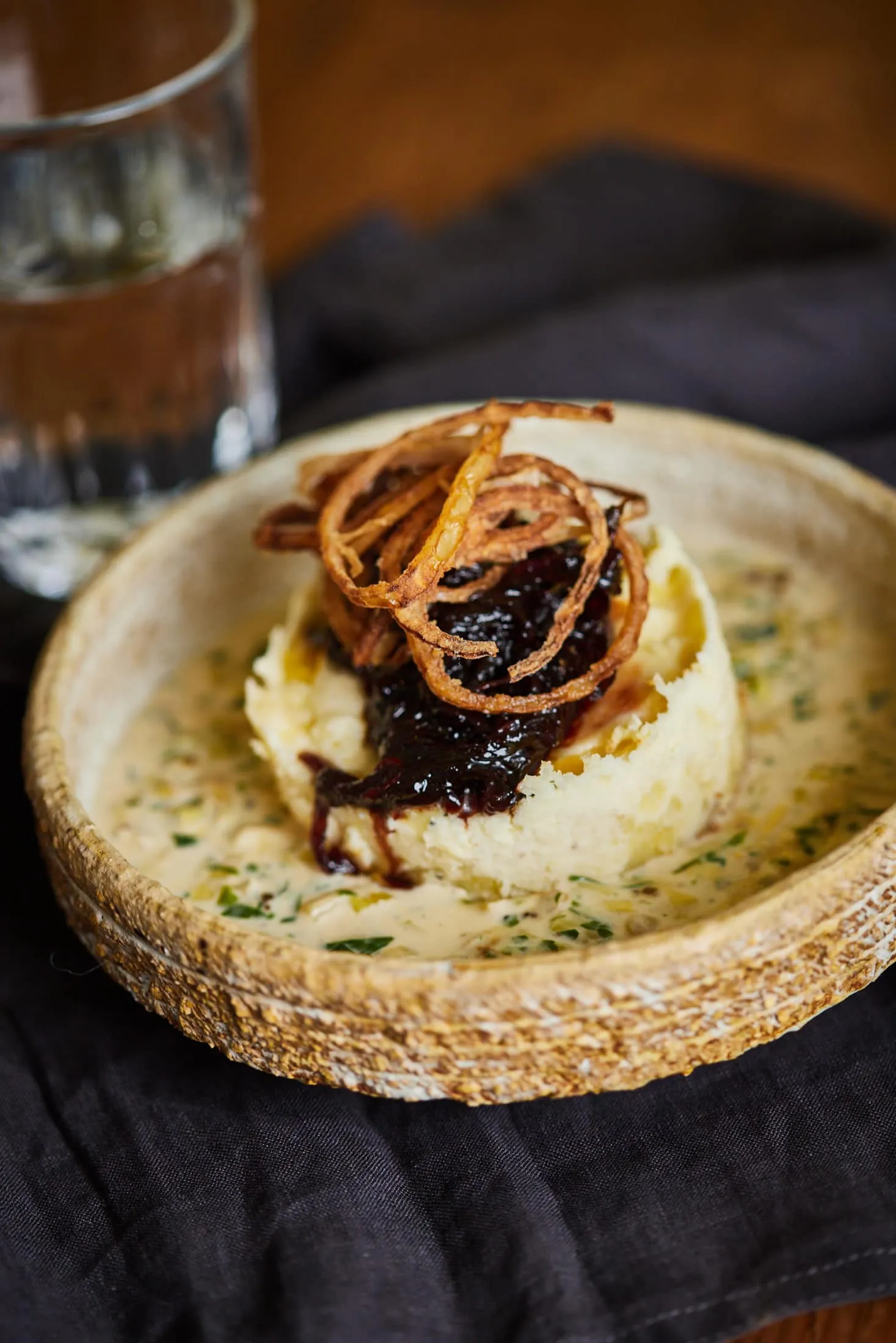 hagymavariaciok-gratin-burgonyaval