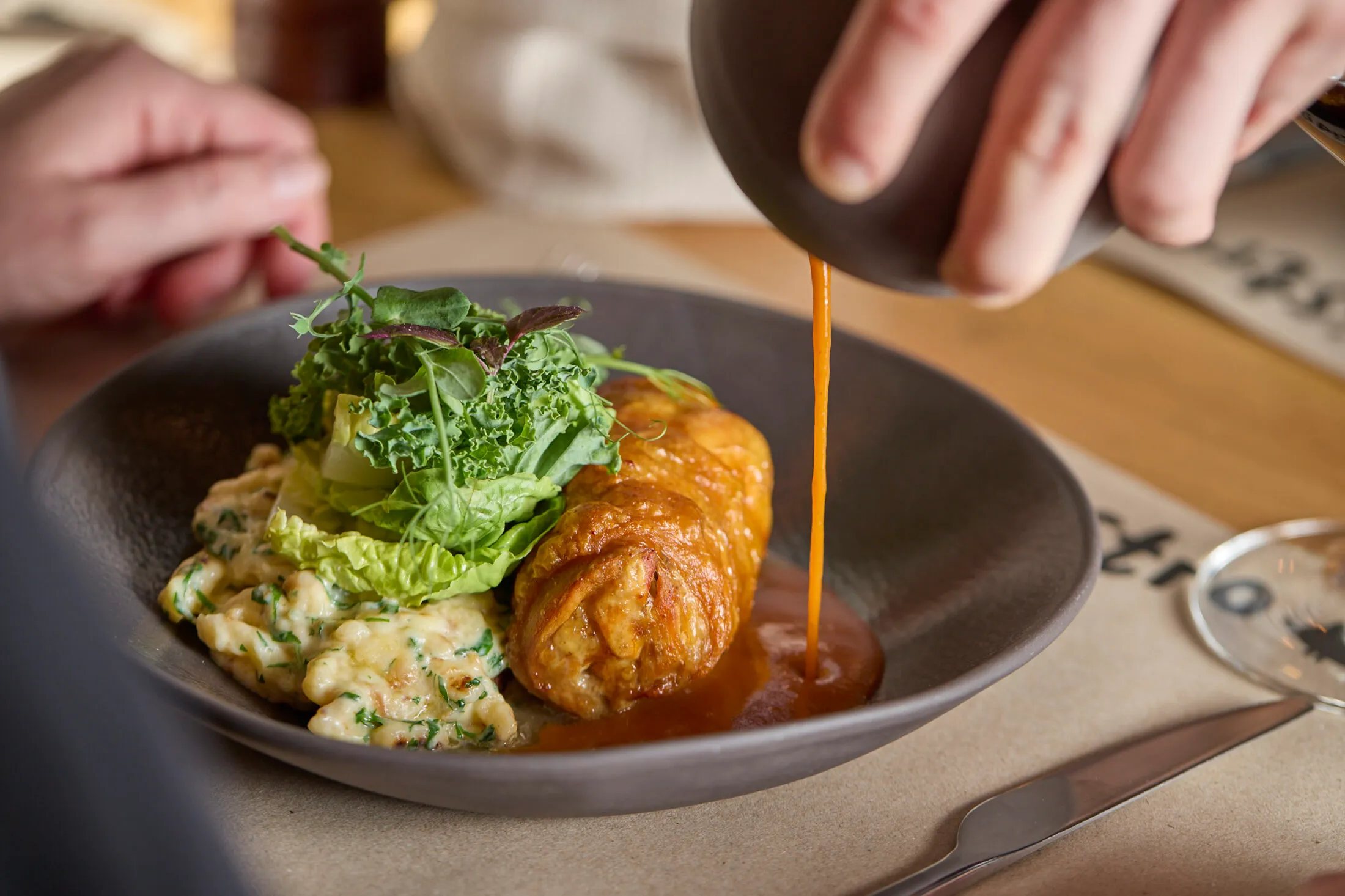 hoppa-bistro-2024