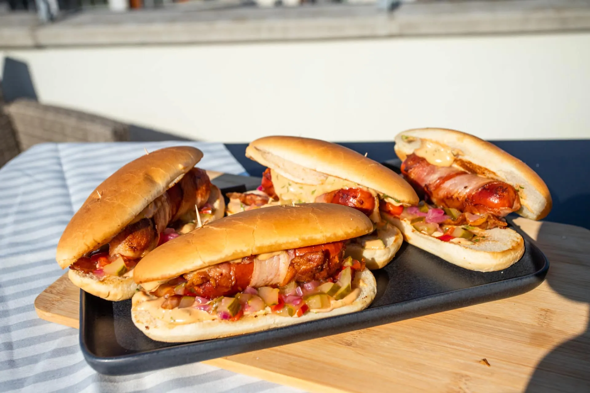 Hot dog egyszerű alapanyagokból