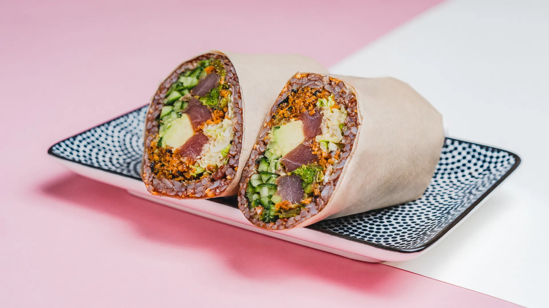 ichigo-budapest-Spicy Tuna - roll
