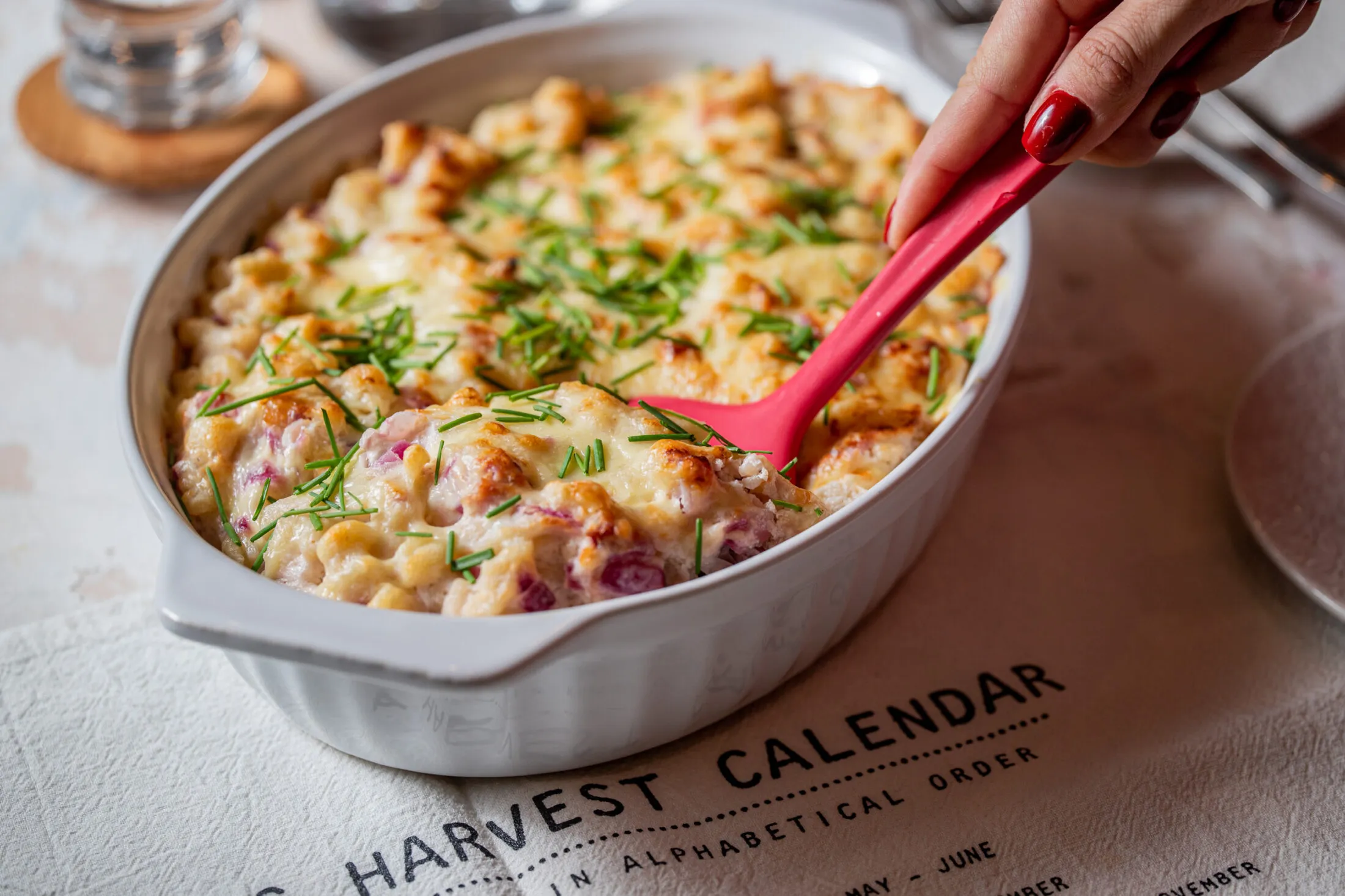 szaftos-juhturos-baconos-lilahagymas-nokedli-besutve-1