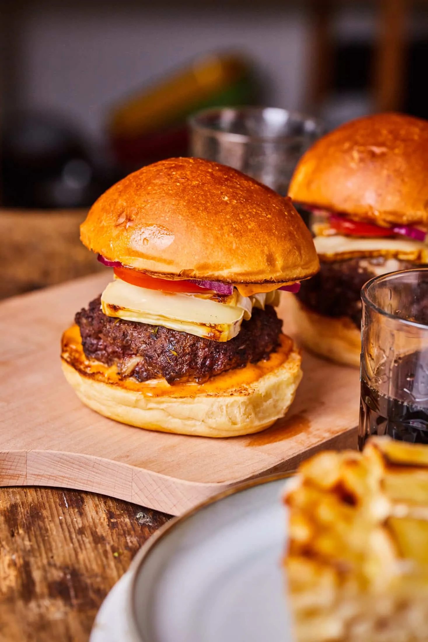 juicy-lucy-burger-camembert-rel (1)