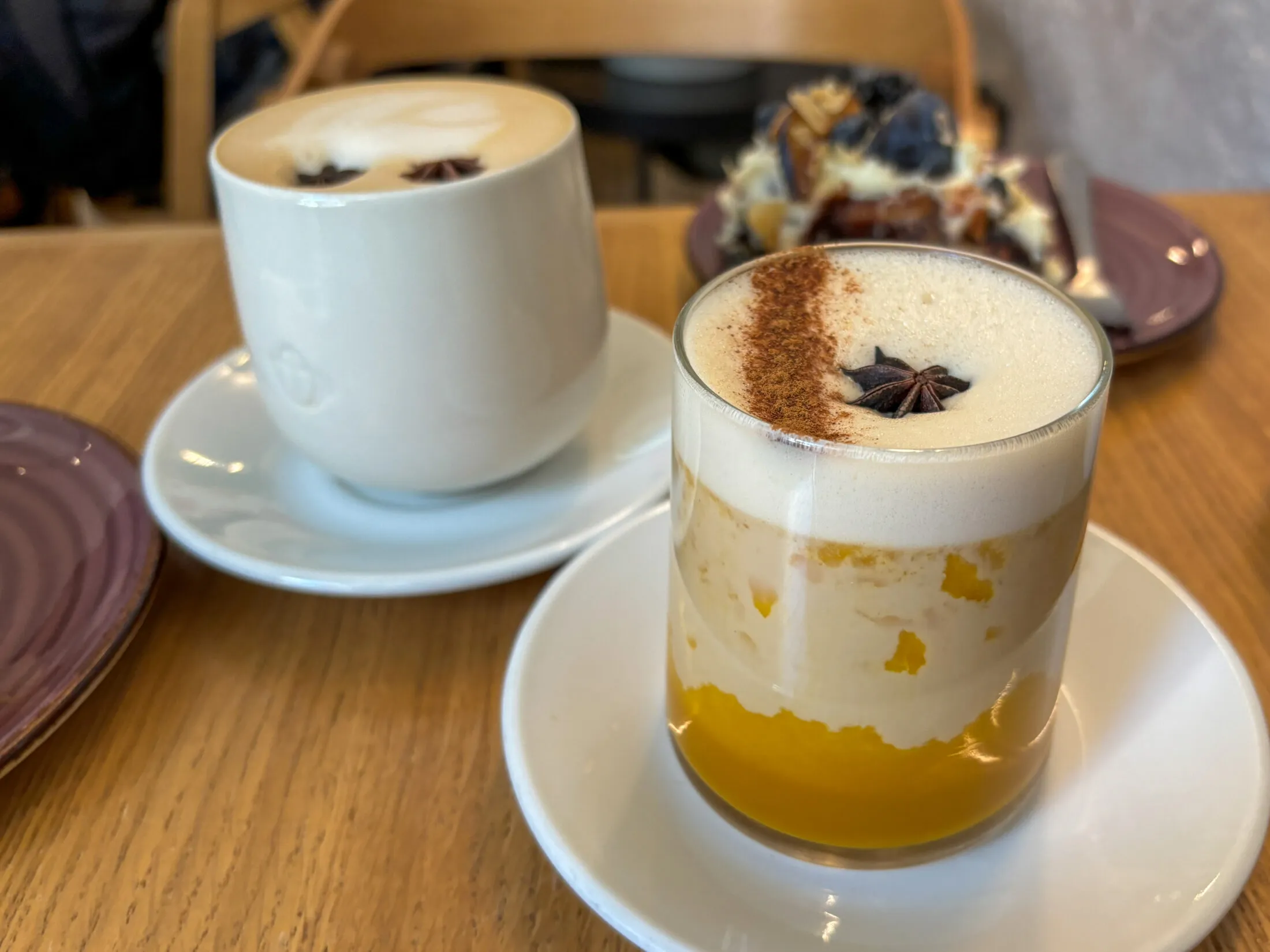 kávé és matcha a Kaffa kínálatából