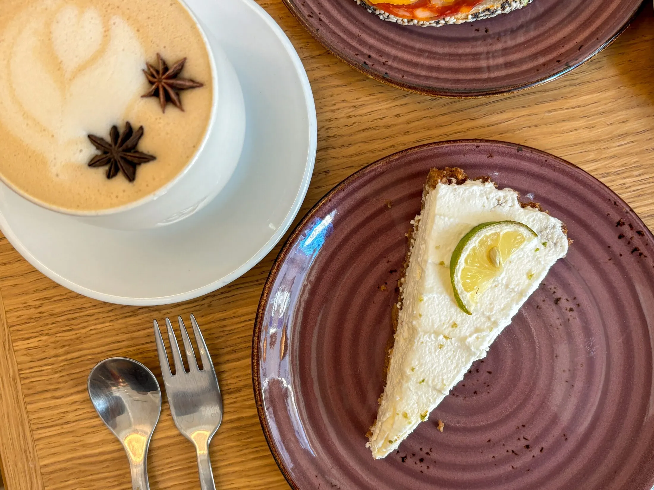 lime-os pite a Kaffa kínálatából