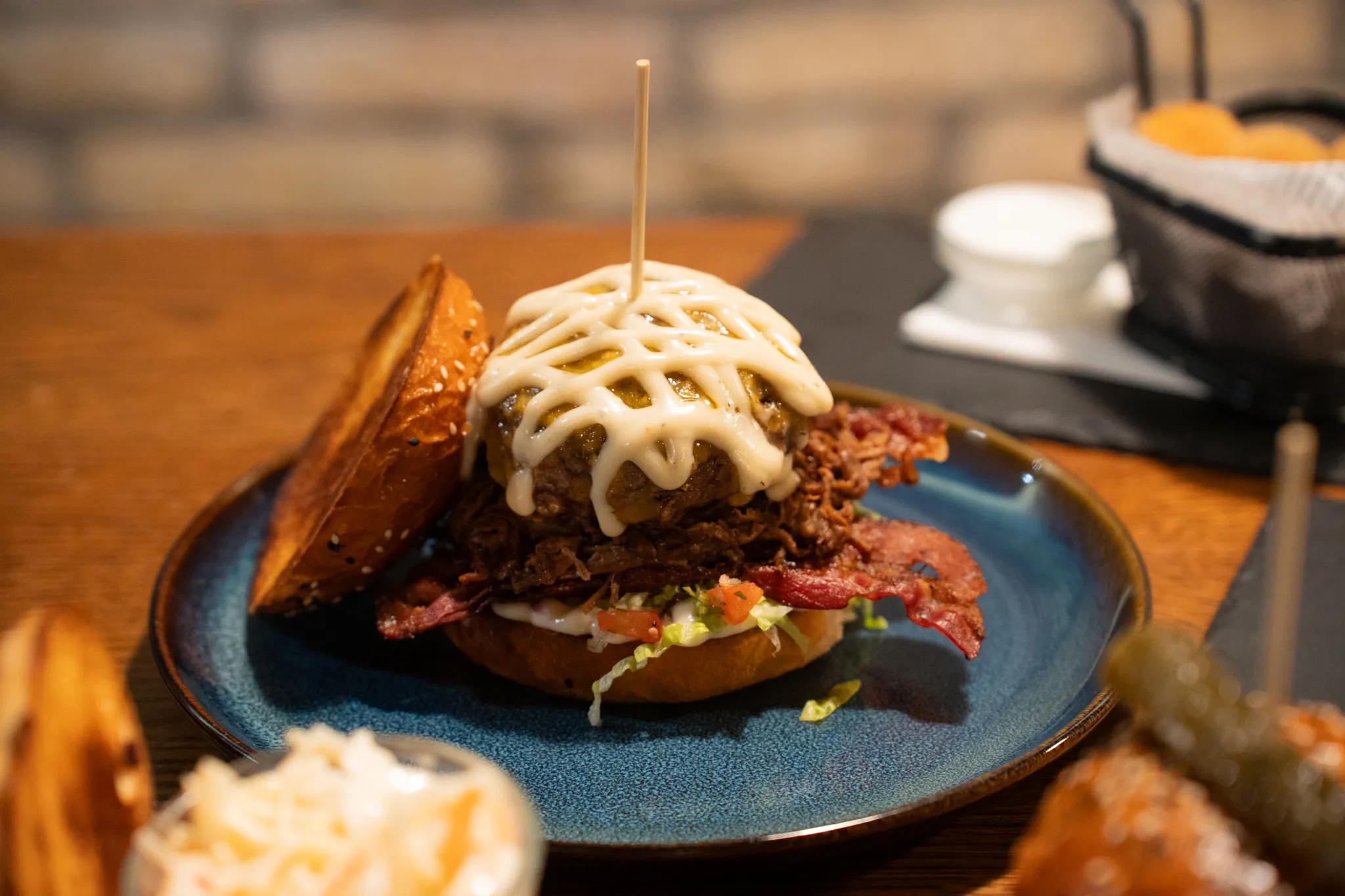 Kandalló Pub Steakhouse burger