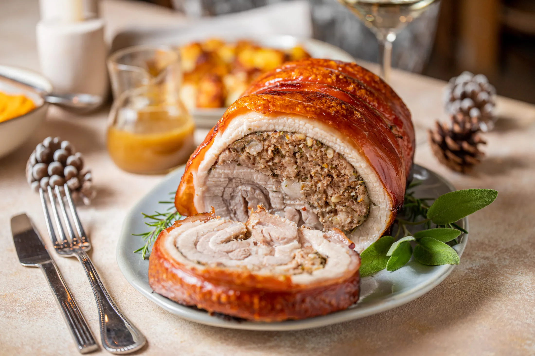 karacsonyi-porchetta-karottapurevel-sult-burgonyaval-barnamartassal-1