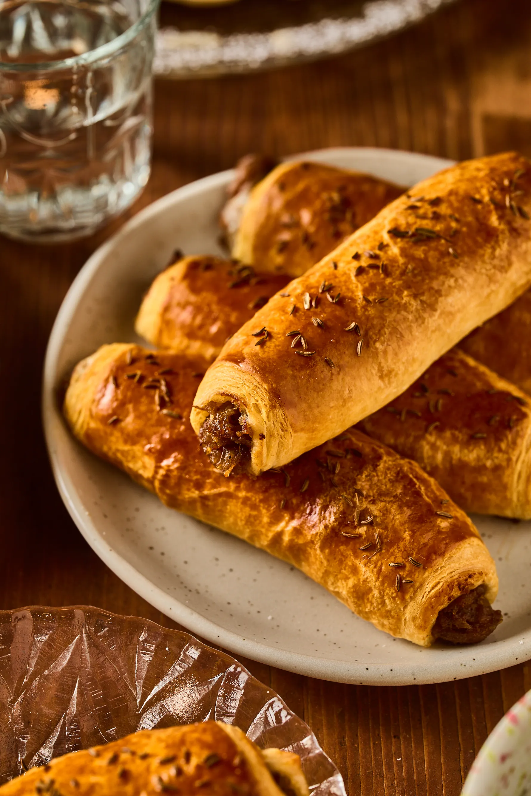 Karamellizált hagymás sausage rolls