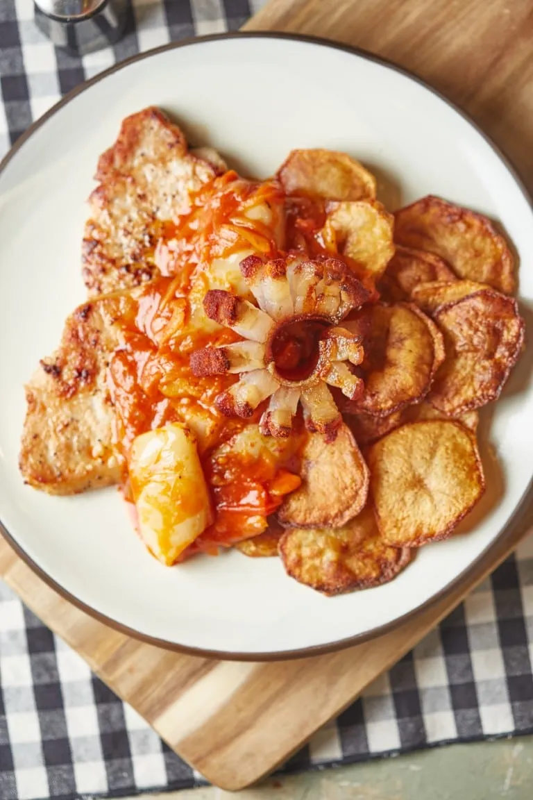 Lecsós karaj dollárchipsszel
