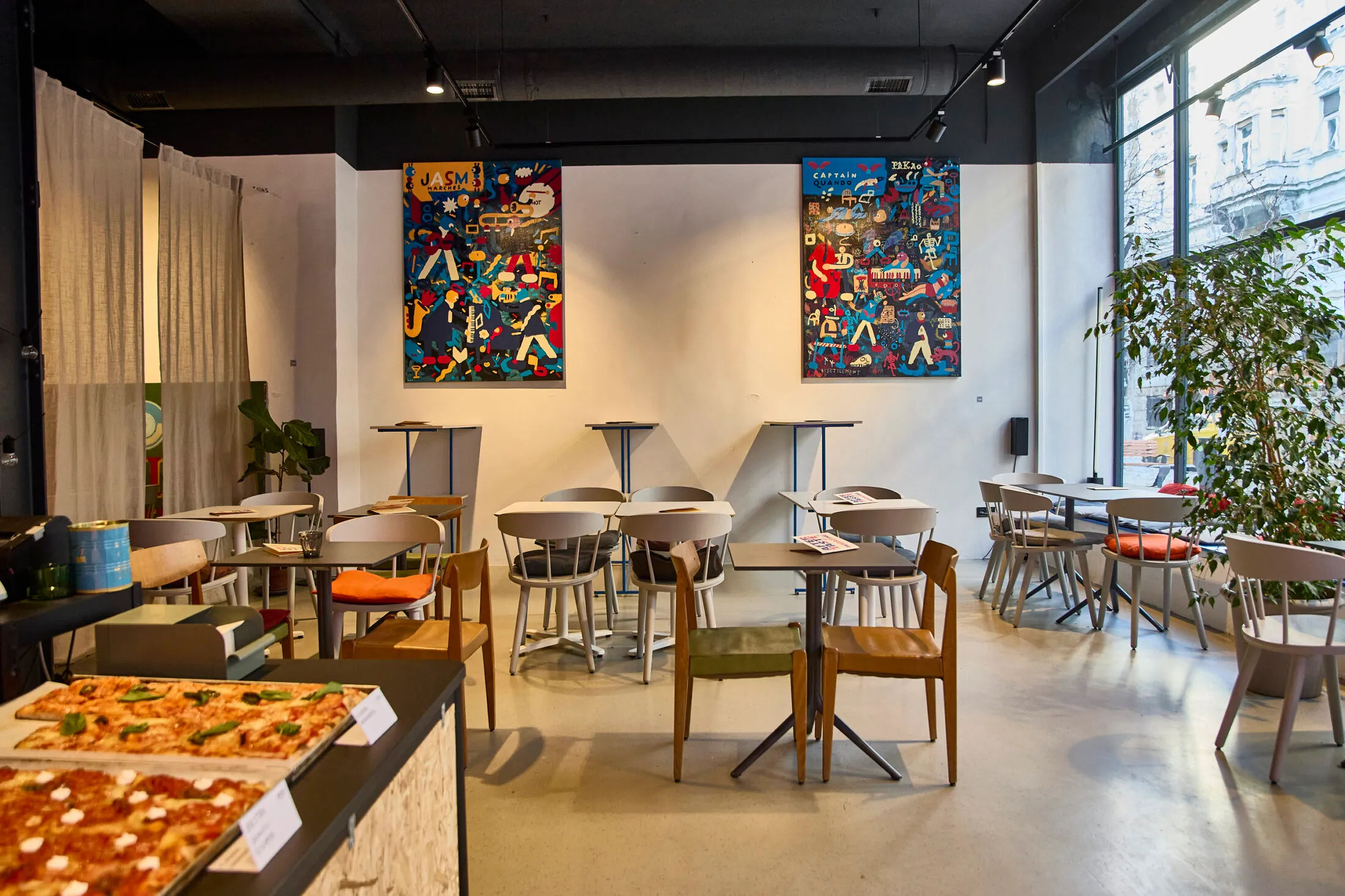 A Leopard nordi pizza studio belső tere