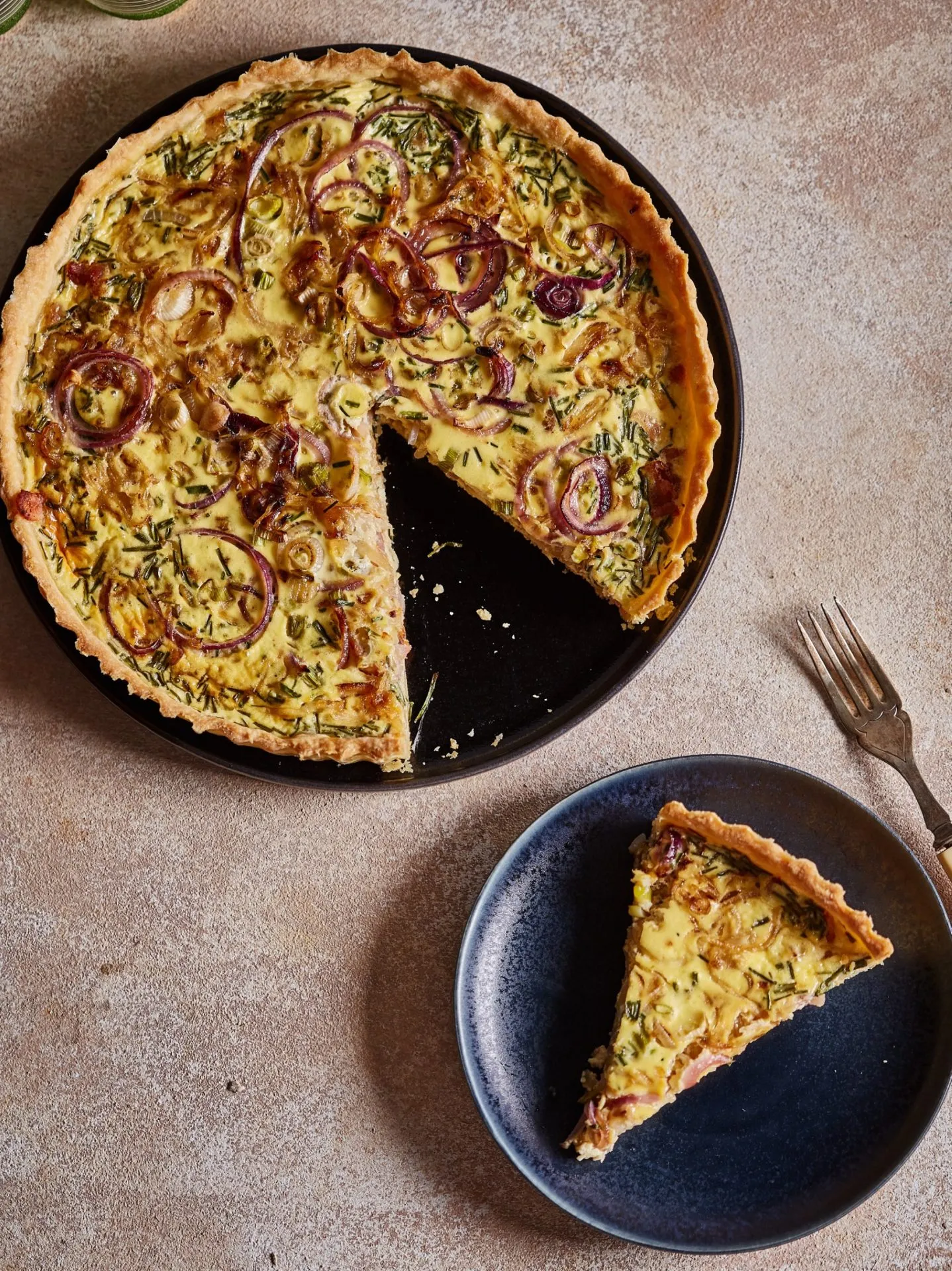 lokpaj-a-sved-hagymas-pite