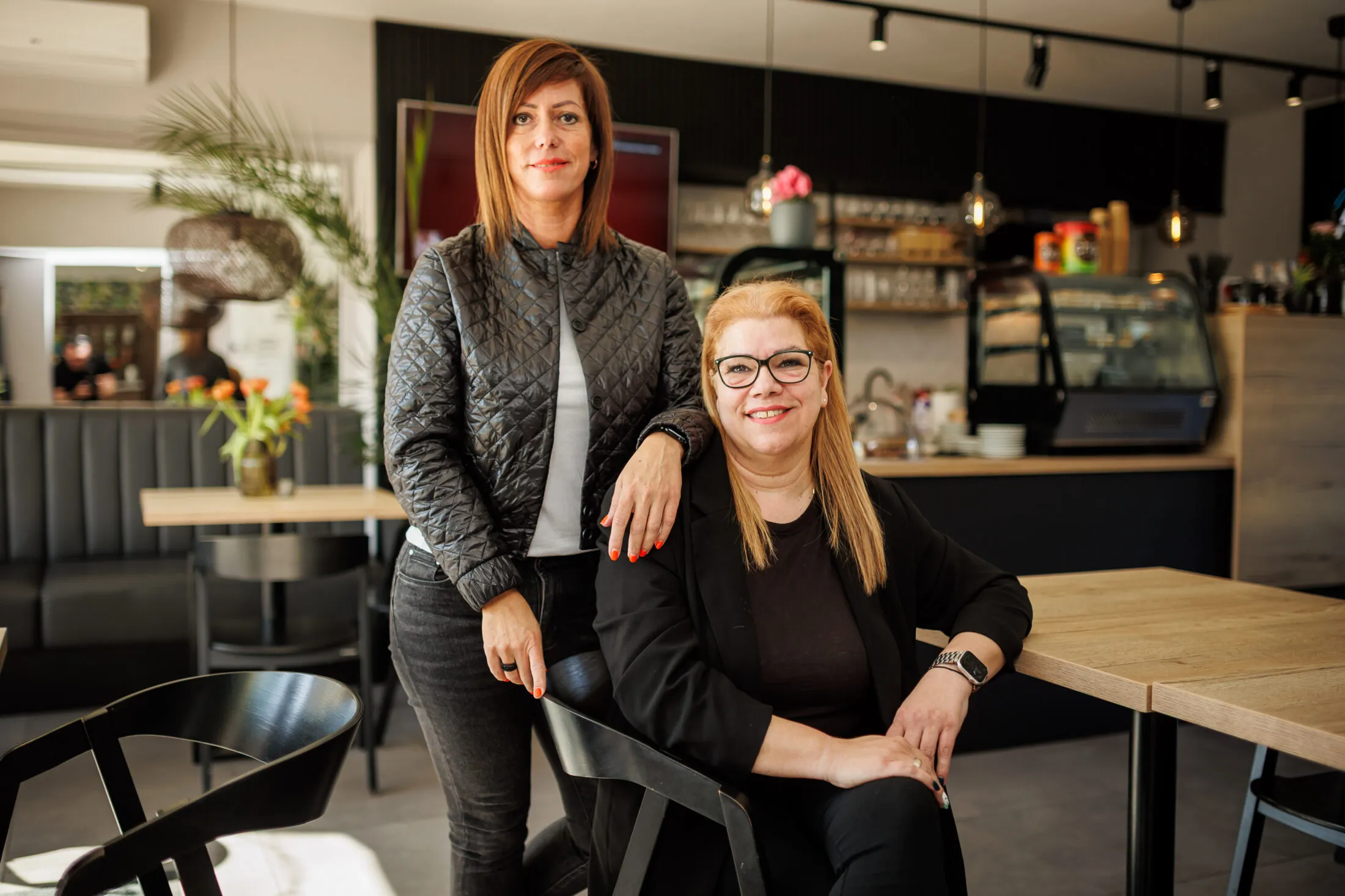 luxura café portré