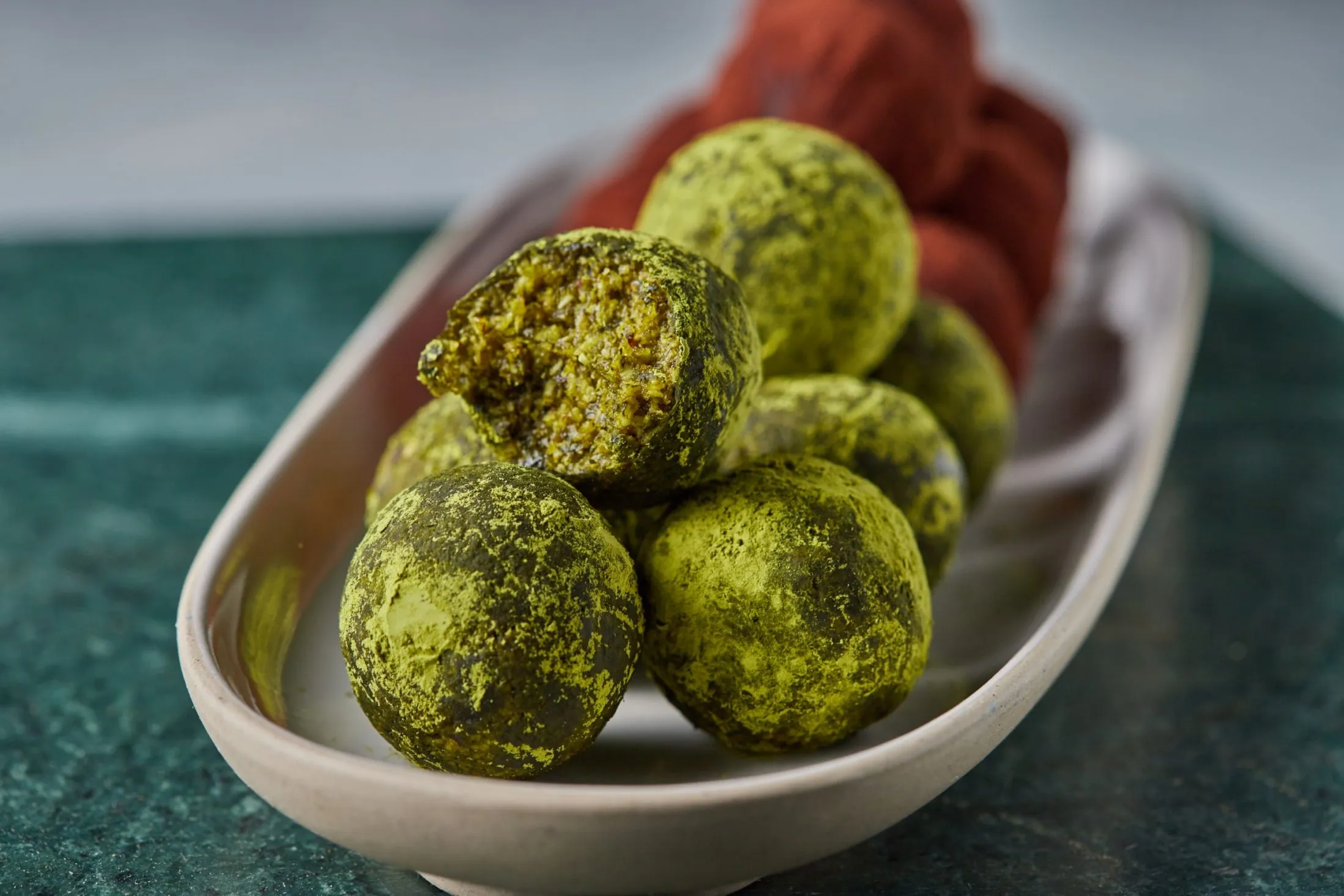 matcha golyók