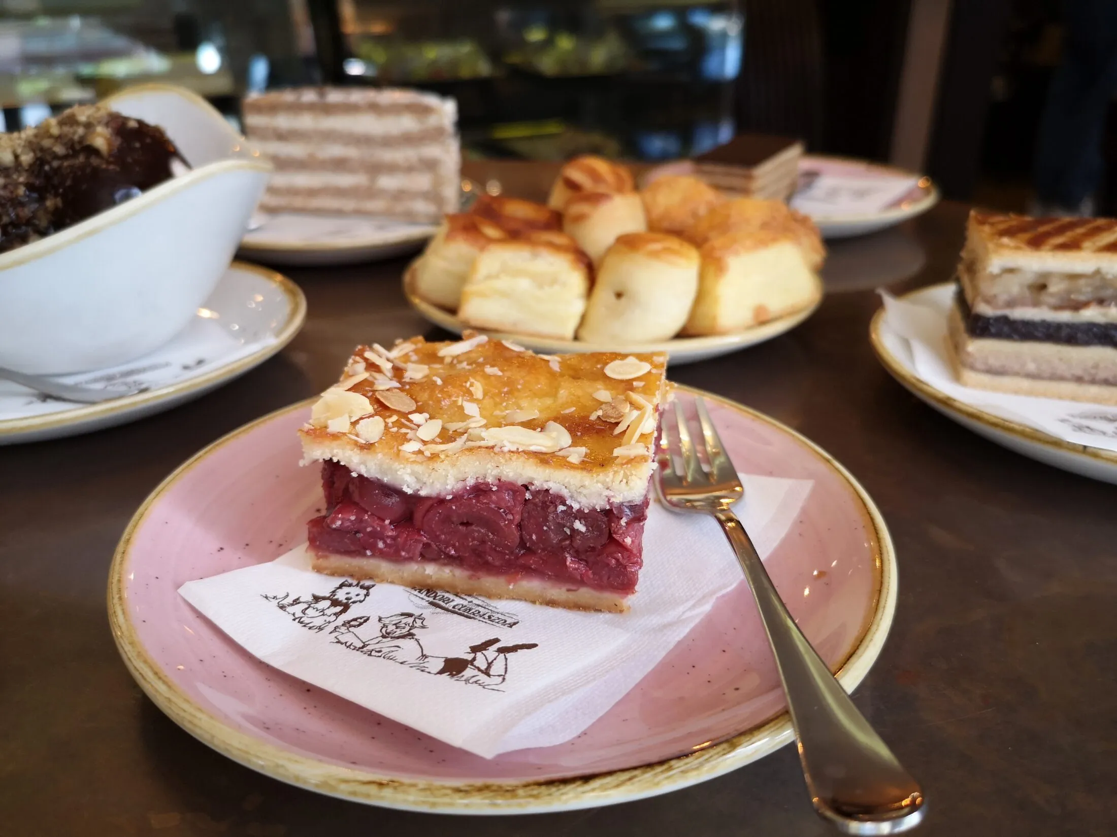 meggyes pite nándori