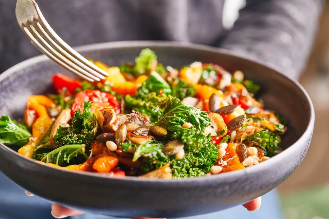 meleg fodroskel salata_3 (Közepes)