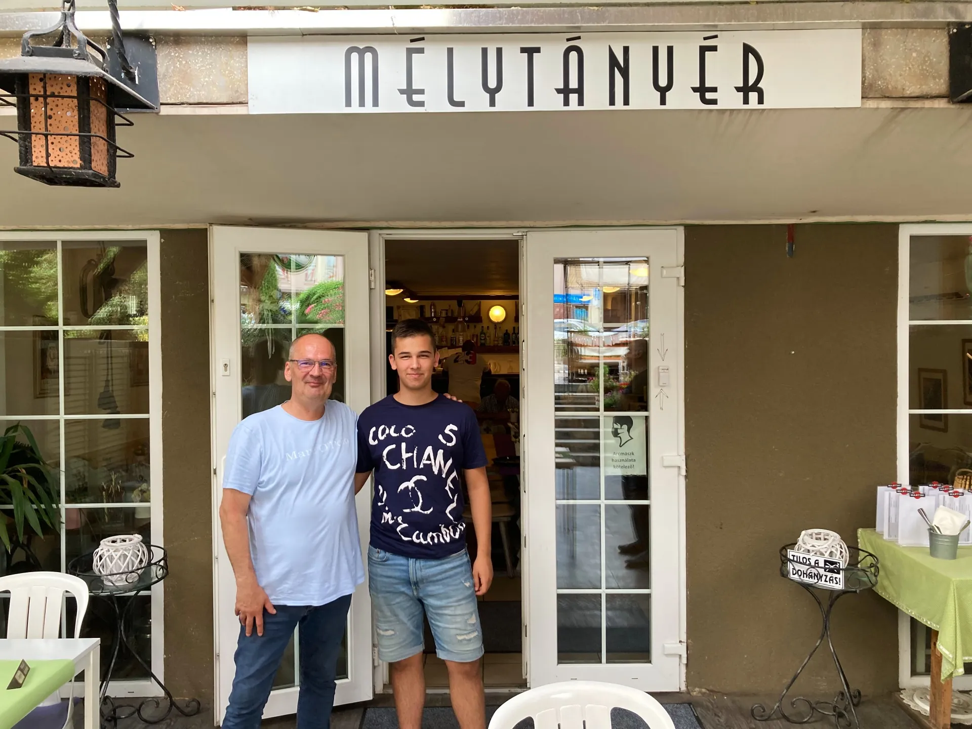 Mélytányér