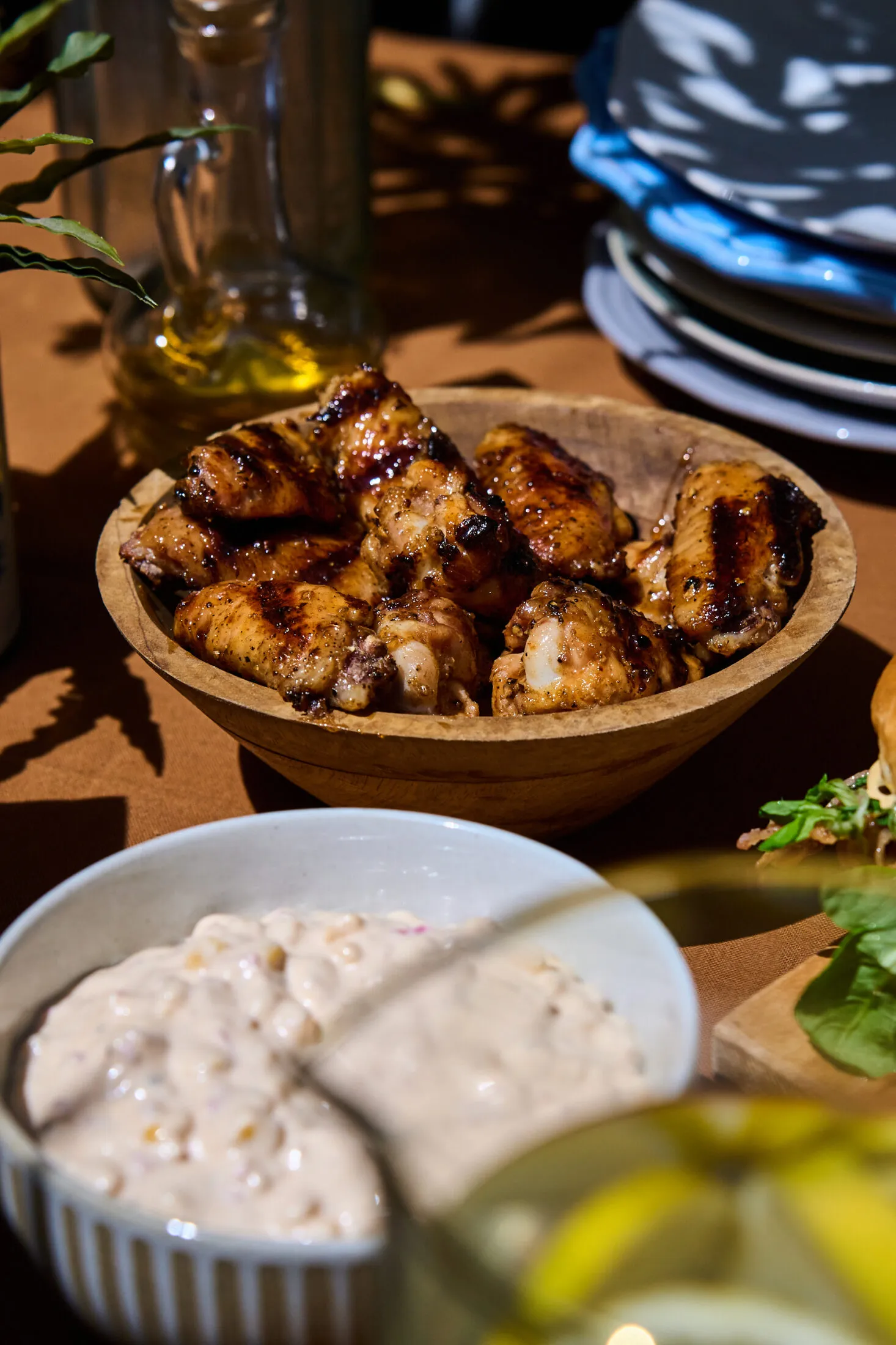 mezes-mustaros-grillezett-csirkeszarny