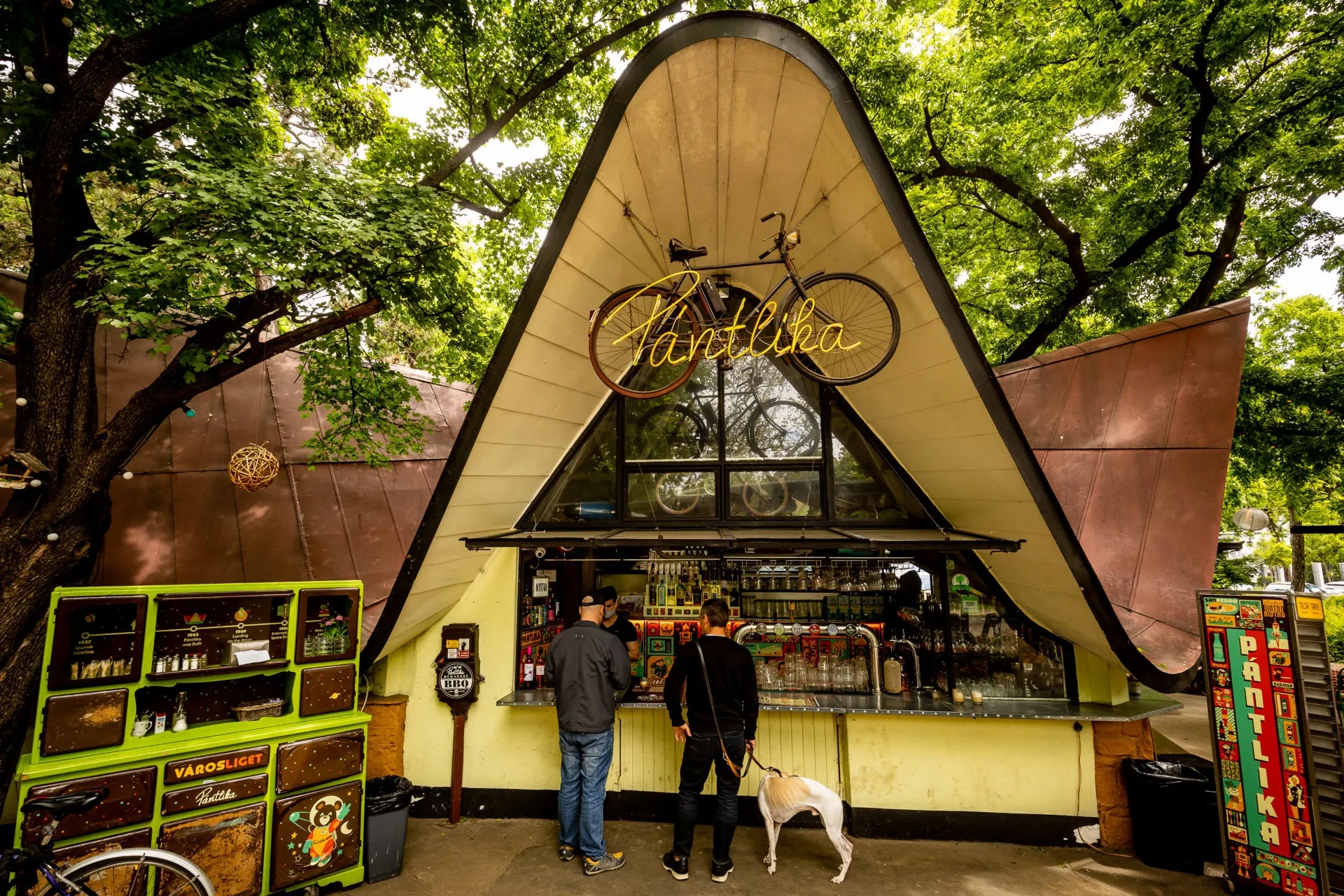 Pántlika Budapest