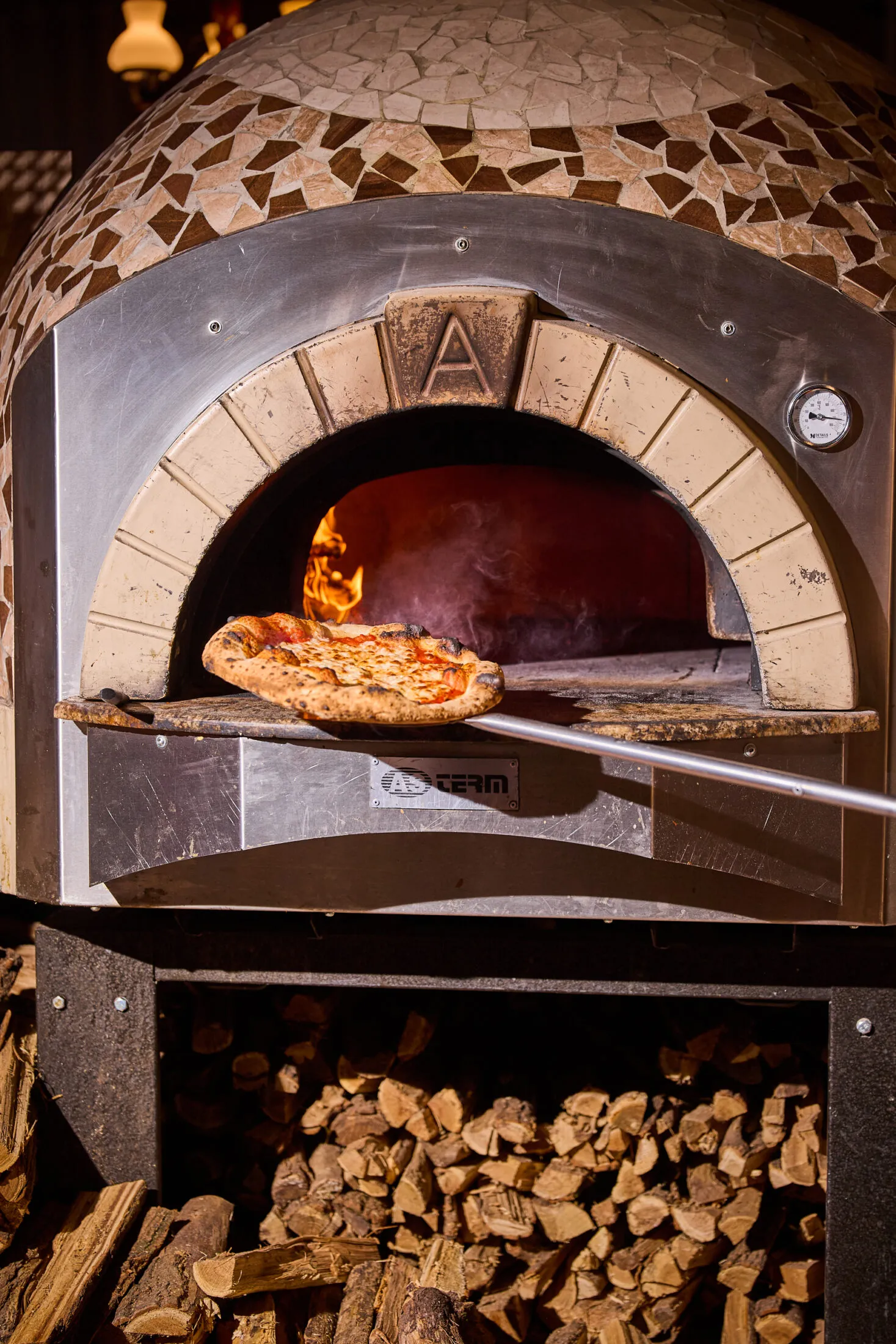 Nana Pizzéria Komárom kemence