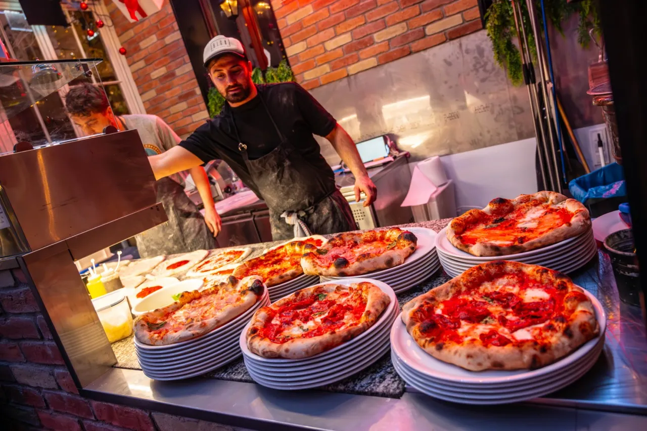 oggi-pizza-napoletana