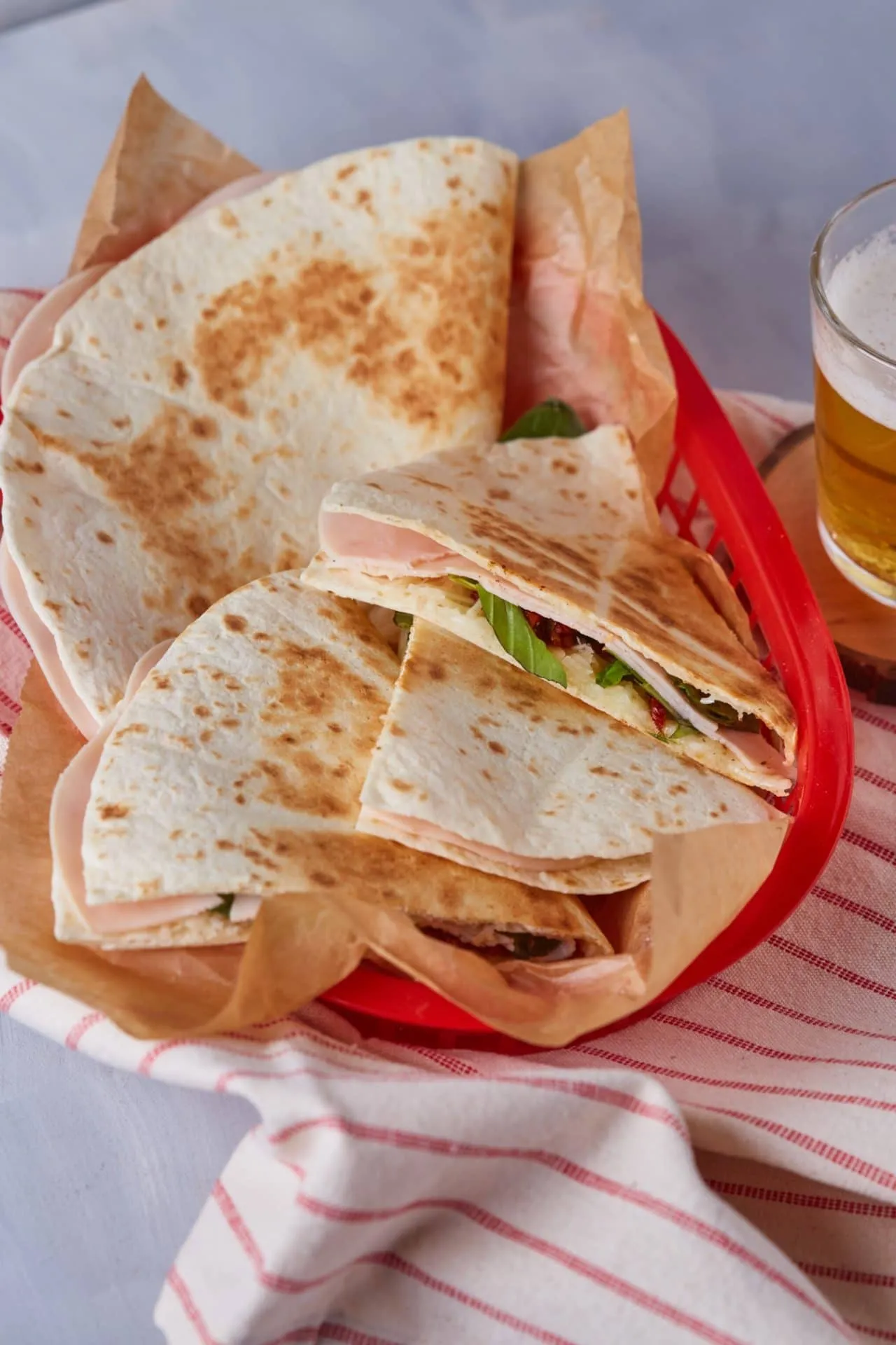 olaszos quesadilla álló