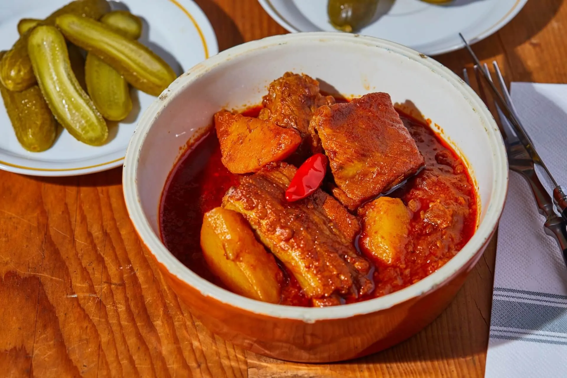 oldalas pörkölt