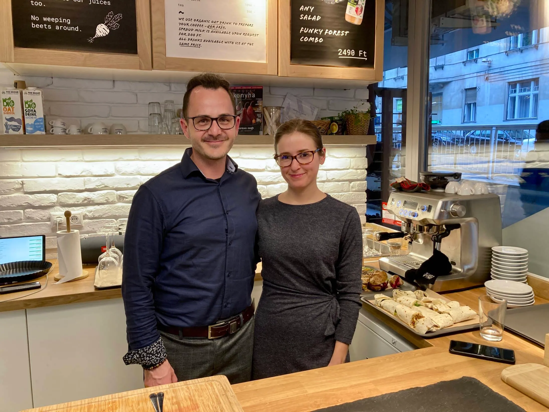 ooton-vegan-gyorsetterem (1)