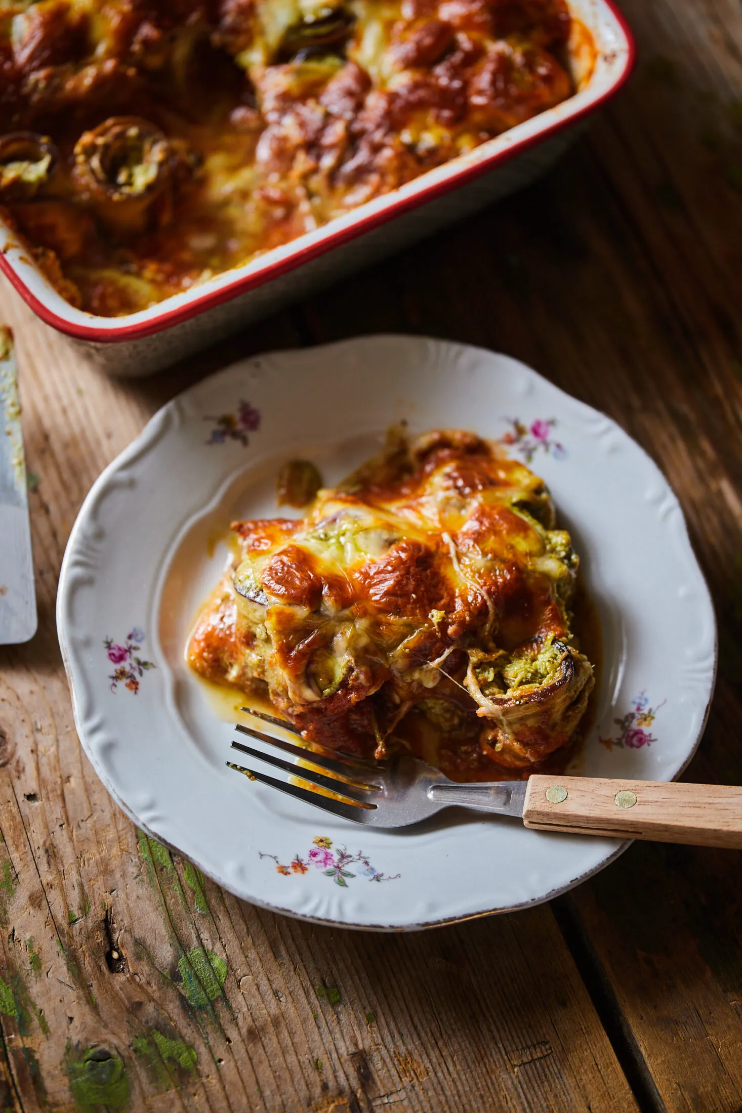 pesztoval-toltott-padlizsan-canneloni